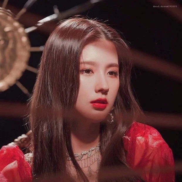 Cô gái có ảnh căn cước đẹp nhất nước, gặp một lần ở ngoài đời là sốc nặng- Ảnh 5.