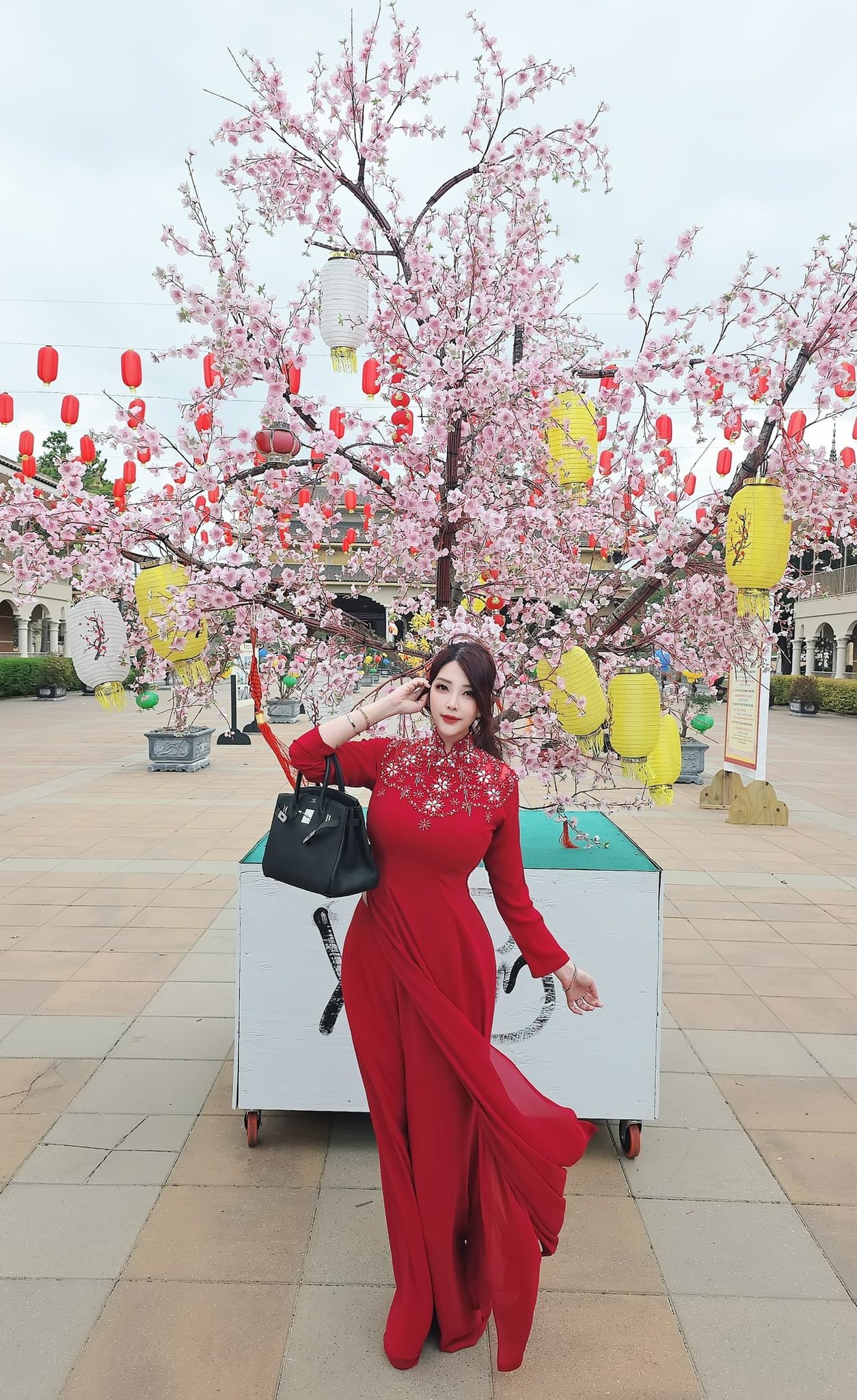 Nữ cosplayer người Việt tung ảnh đón tết, kín đáo nhưng đầy gợi cảm- Ảnh 1. Nữ cosplayer người Việt tung ảnh đón tết, kín đáo nhưng đầy gợi cảm- Ảnh 1.