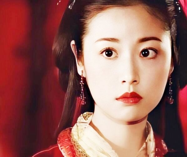 Kỳ tích màn ảnh: Bộ phim quy tụ dàn "nữ thần" 10 điểm, đến cả vai phụ cũng là cực phẩm nhan sắc- Ảnh 2. Kỳ tích màn ảnh: Bộ phim quy tụ dàn "nữ thần" 10 điểm, đến cả vai phụ cũng là cực phẩm nhan sắc- Ảnh 2.