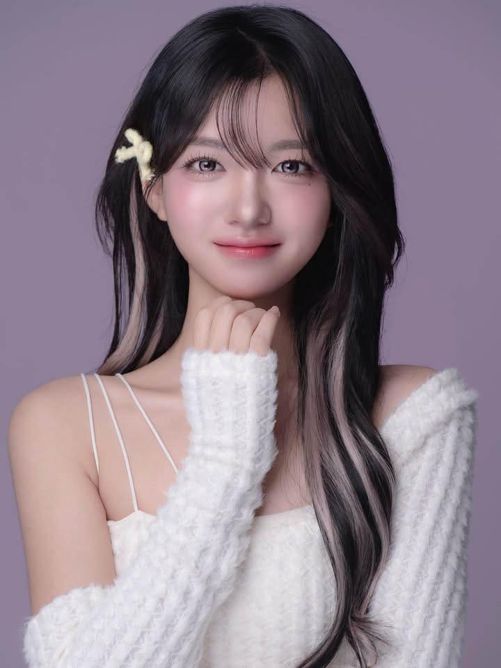 Nữ streamer được cộng đồng “săn lùng info” khi vô tình xuất hiện trên khán đài giải VALORANT- Ảnh 6.