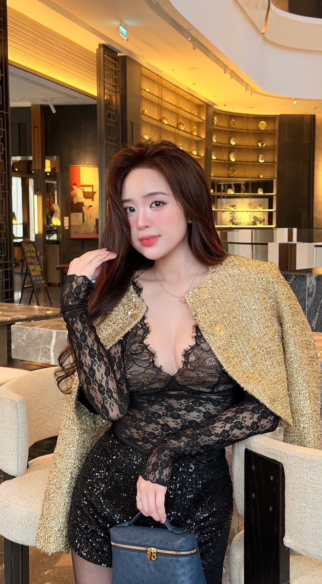 Hết Tết, hot girl Lê Phương Anh lên đồ Hết Tết, hot girl Lê Phương Anh lên đồ