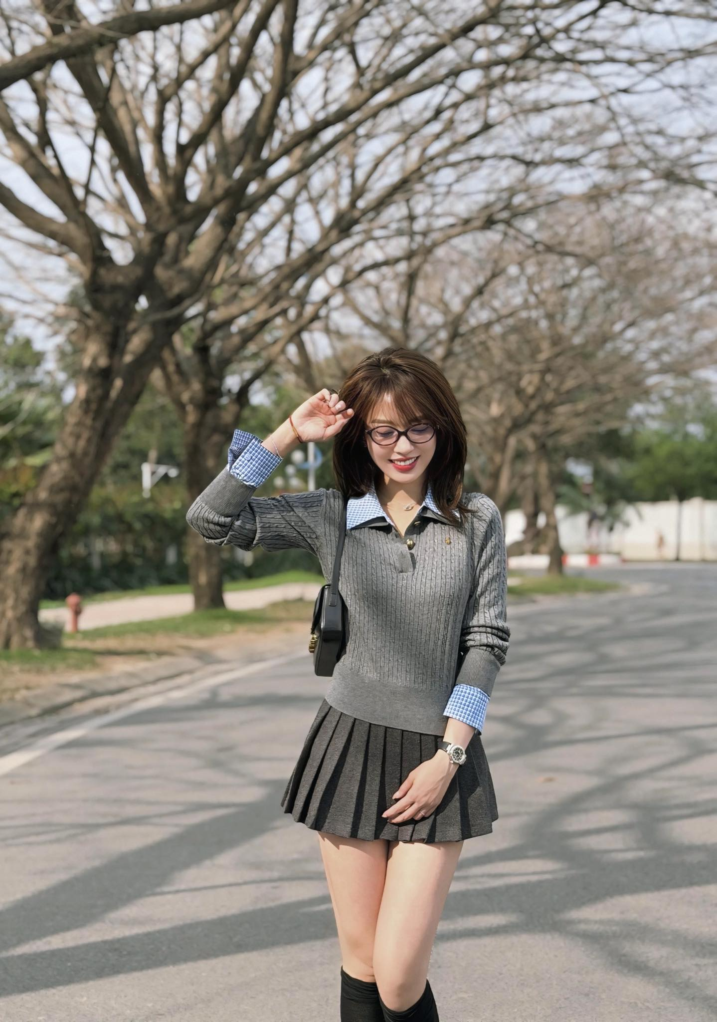 "Thoát Tết", hot girl Hà Kim hóa cô sinh viên cực dễ thương khiến anh em rung động- Ảnh 3.