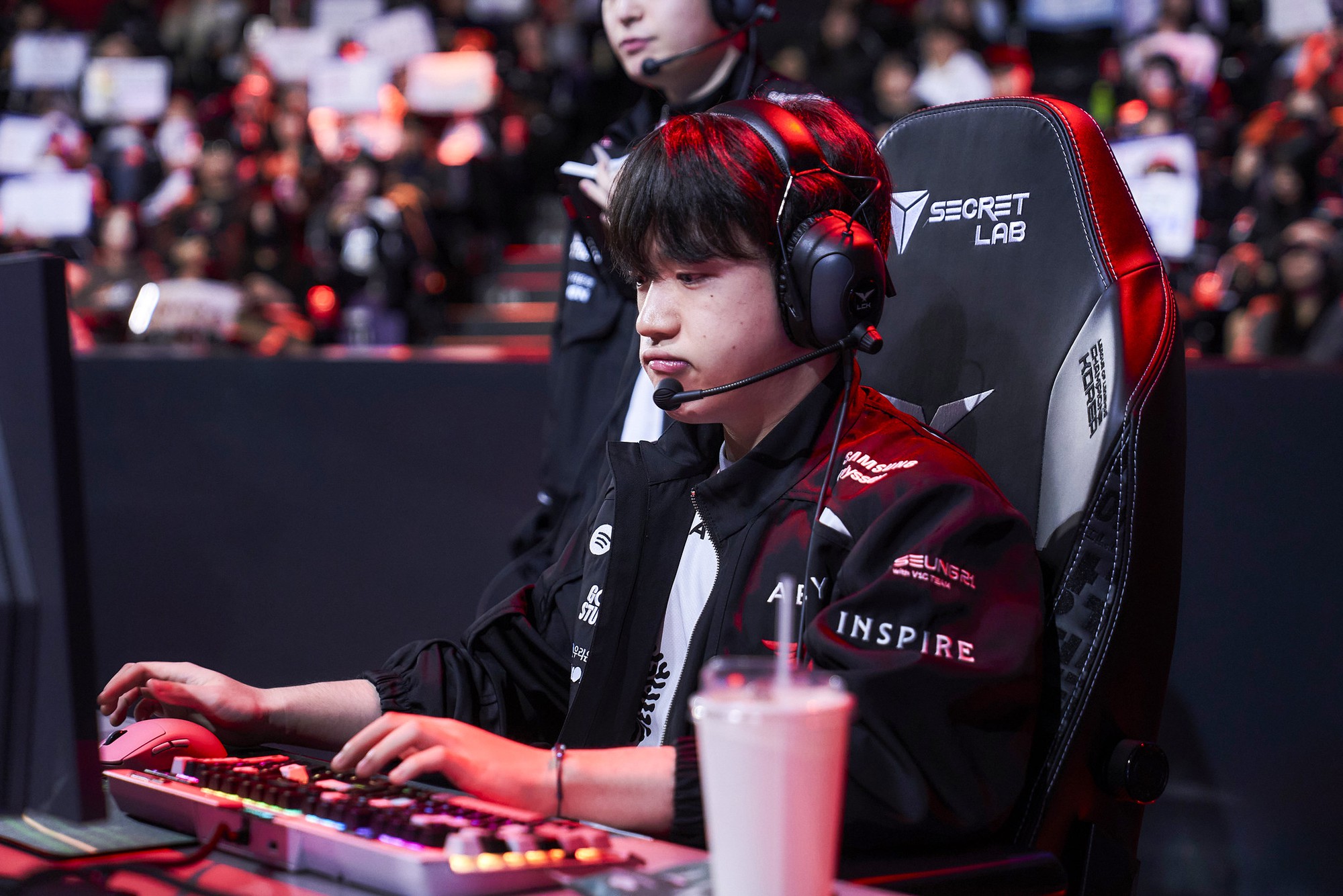 HLV của LPL "gáy cực căng" sau khi T1 bị loại- Ảnh 1.