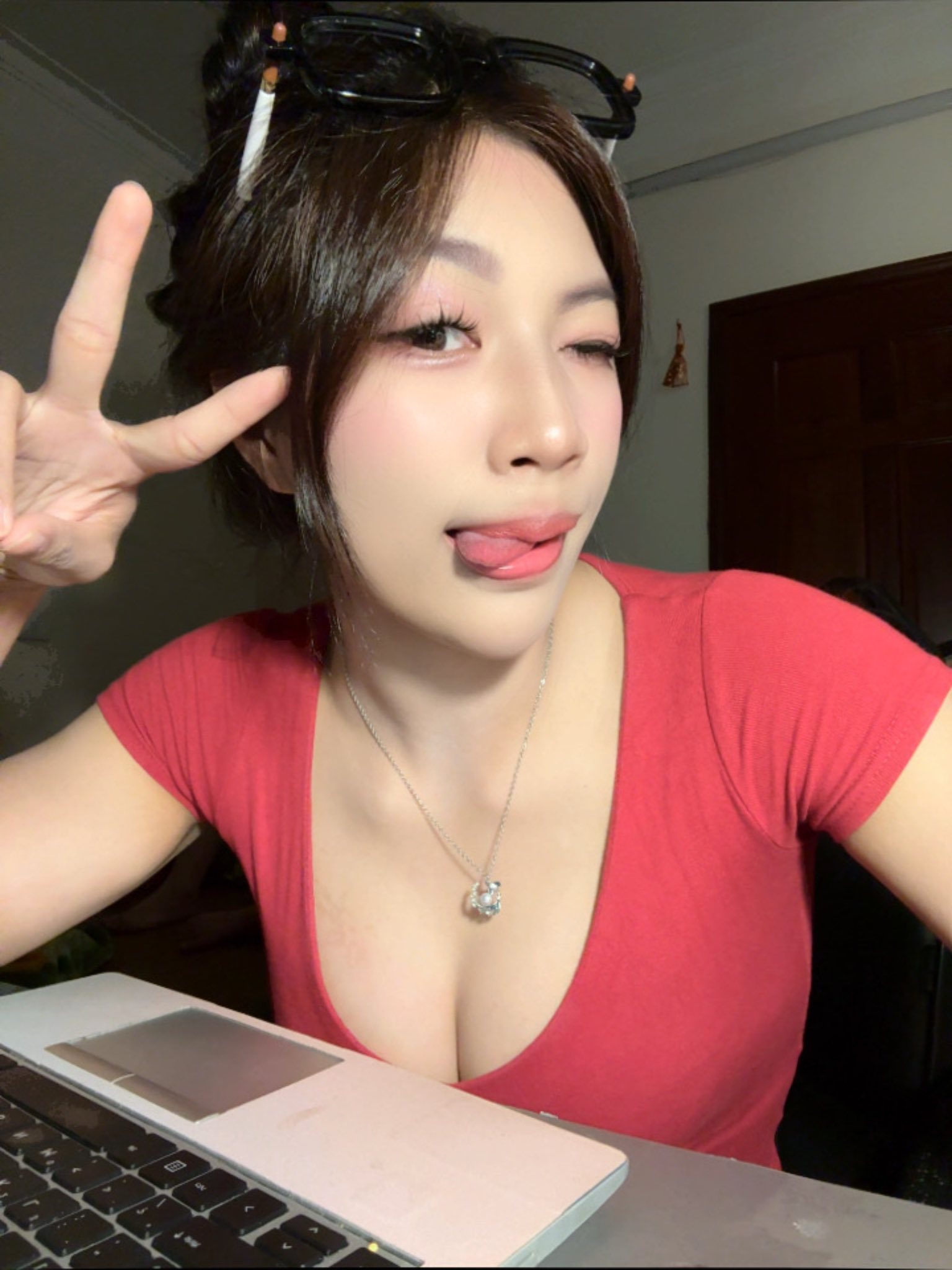 Bóng hồng sới vật Anh Thơ lại trở thành "hot search", cận cảnh khoảnh khắc thi đấu gây "bão mạng"- Ảnh 13. Bóng hồng sới vật Anh Thơ lại trở thành