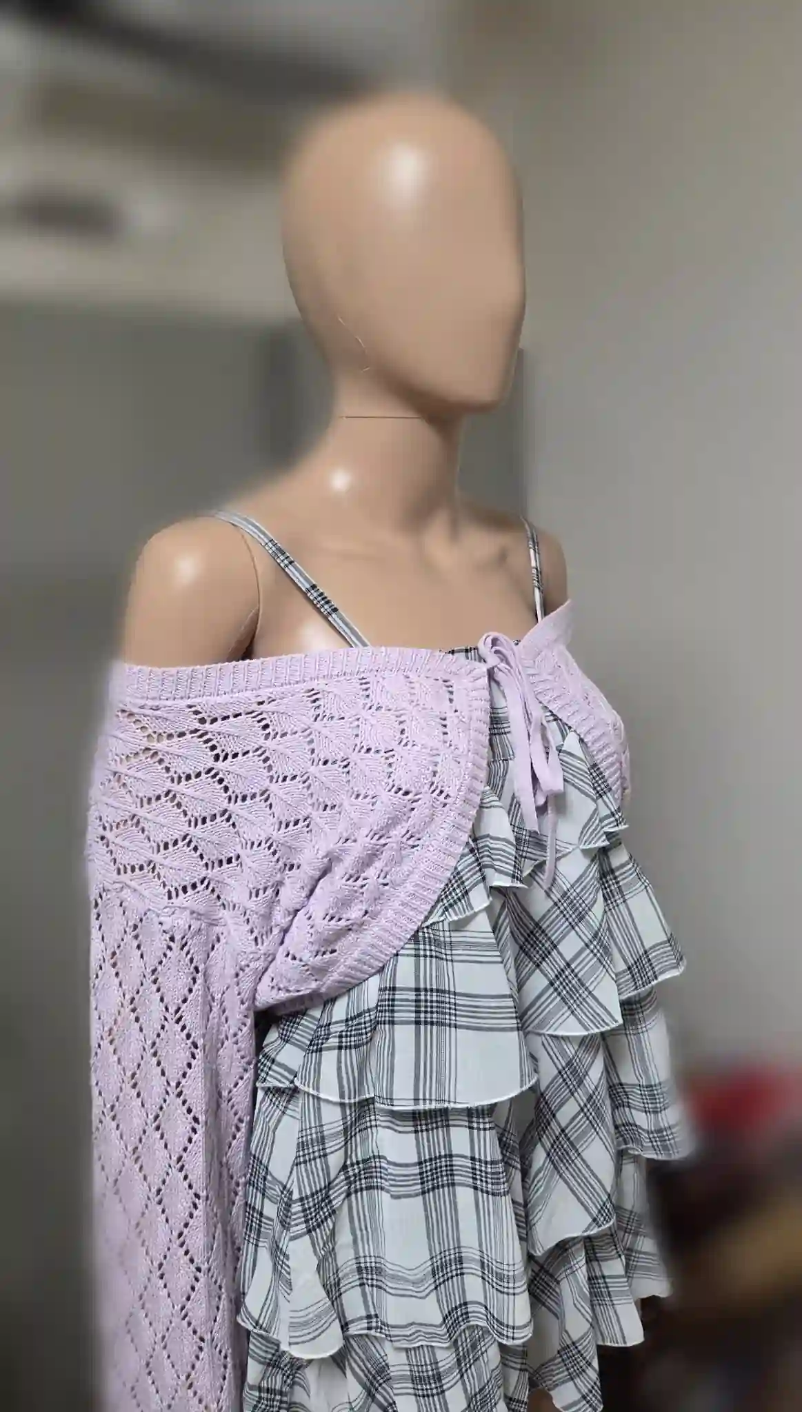 Mua ma nơ canh về làm tư liệu vẽ tranh, họa sĩ Nhật Bản nhận ngay pha "cà khịa" cực gắt từ mẹ ruột- Ảnh 1.