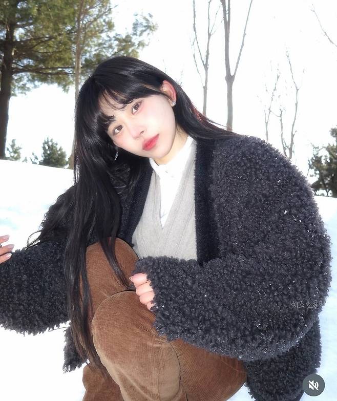 Quá khứ gây sốc của nữ pháp sư sinh năm 1998 đang vụt sáng ở show tâm linh Hàn Quốc- Ảnh 7. Quá khứ gây sốc của nữ pháp sư sinh năm 1998 đang vụt sáng ở show tâm linh Hàn Quốc- Ảnh 7.