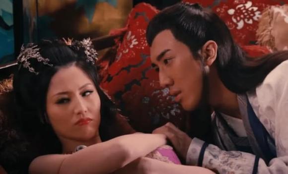 "Mỹ nhân đẹp nhất phương Đông" đổi đời nhờ phim 18+ nhưng phải trả giá bằng cả thanh xuân vì chứng sợ đàn ông- Ảnh 2.