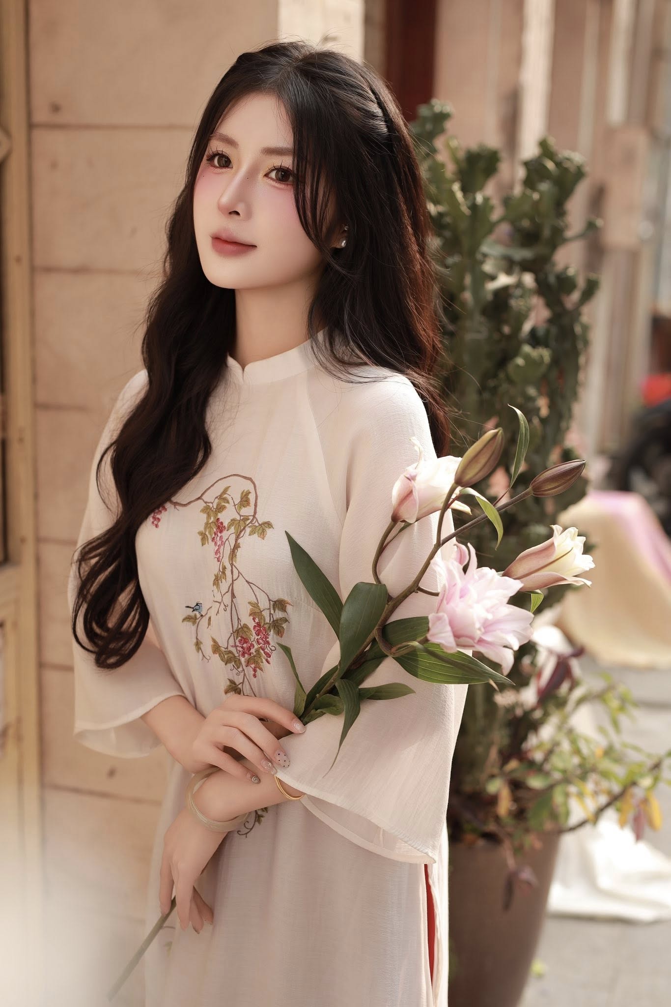 Quỳnh Alee tung bộ ảnh đôi với người thương, fan đòi... Quỳnh Alee tung bộ ảnh đôi với người thương, fan đòi...