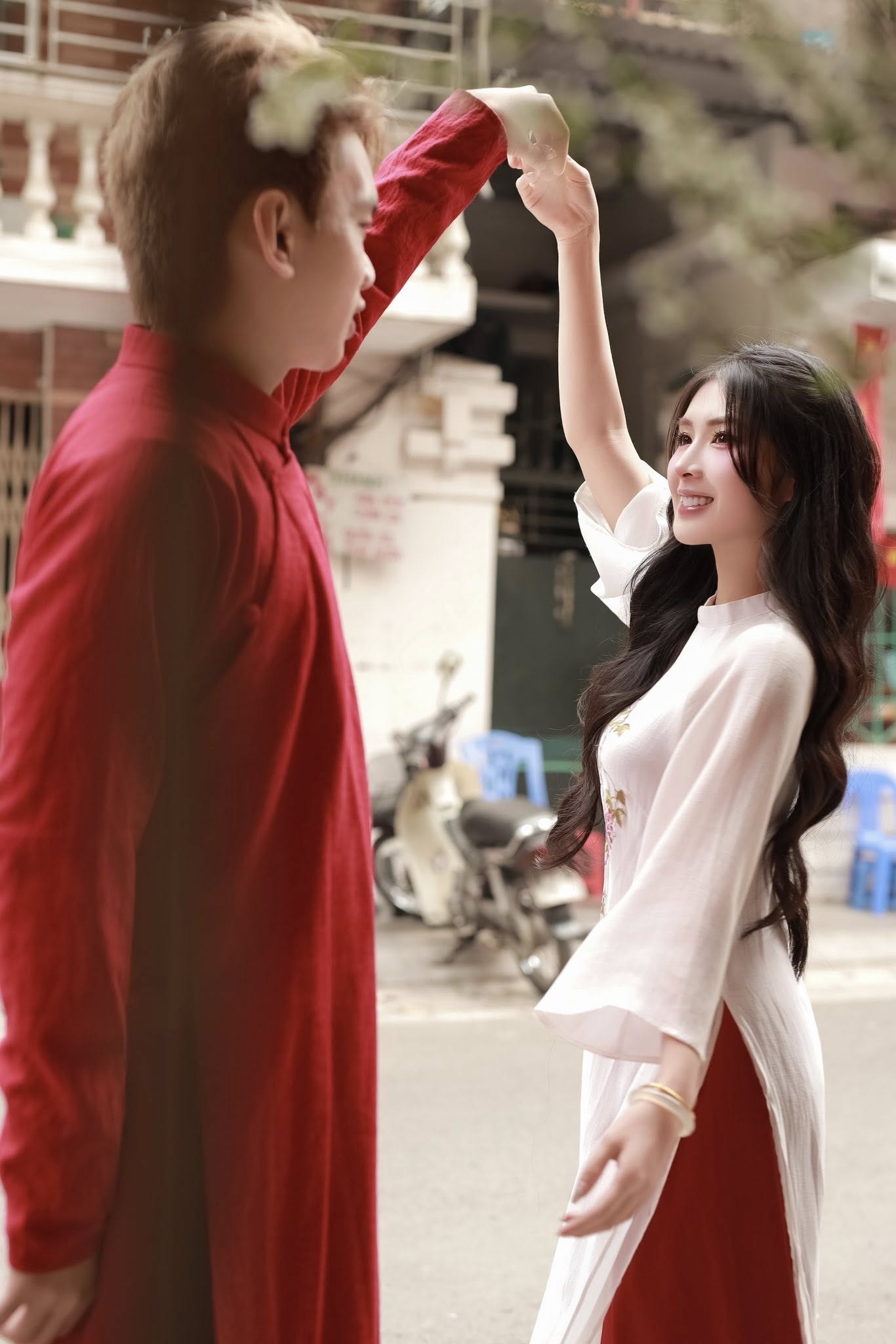 Quỳnh Alee tung bộ ảnh đôi với người thương, fan đòi... Quỳnh Alee tung bộ ảnh đôi với người thương, fan đòi...