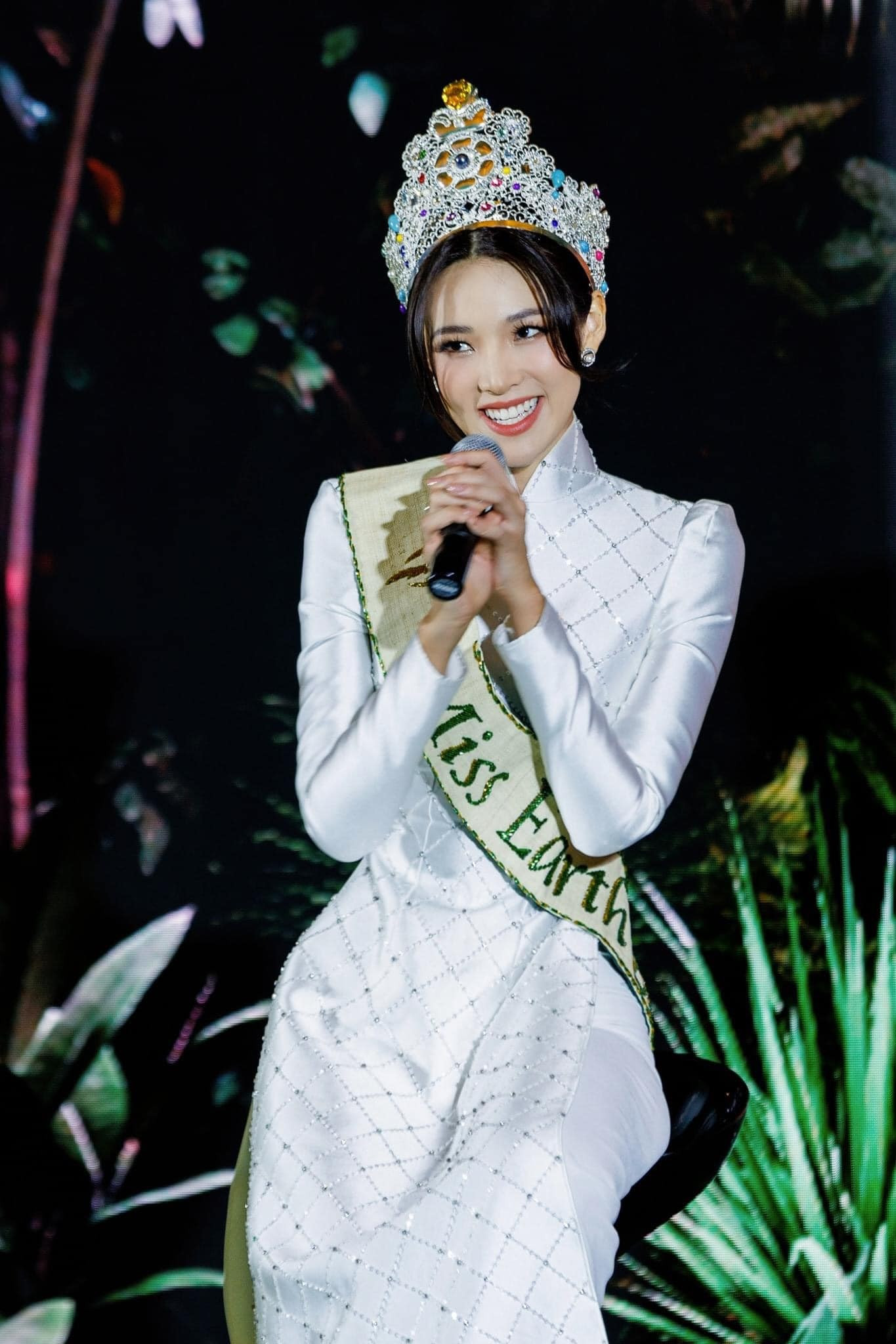 Chân dung hoa hậu đang gây tranh cãi nhất Hàn Quốc- Ảnh 19.