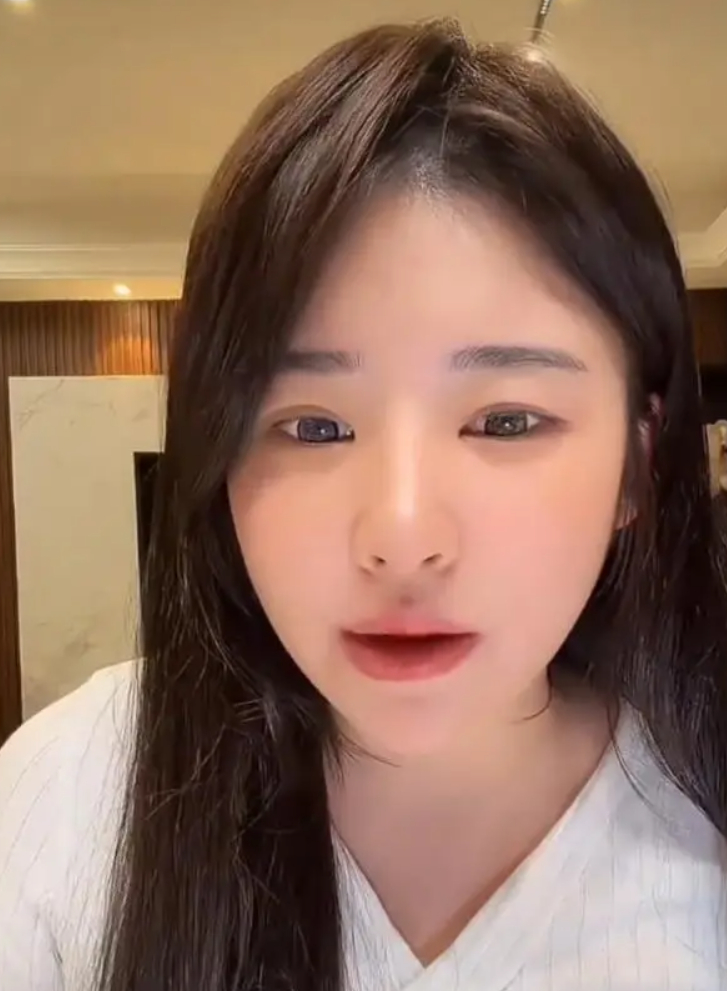 Toàn cảnh drama nữ streamer triệu view bị tố "bé ba" và sự thật về cuộc sống tự thân kiếm tỷ đồng mỗi tháng- Ảnh 4.