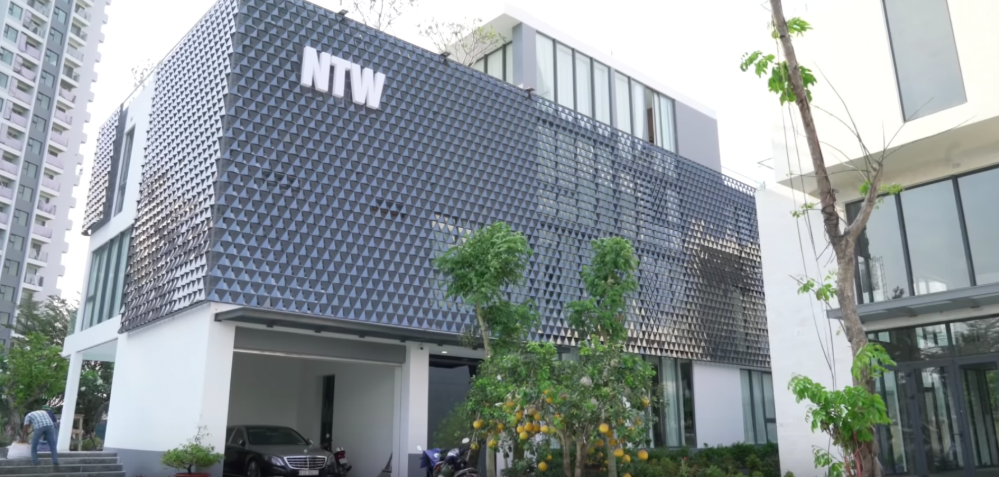 "Nữ hoàng nội y" từng khiến đại gia gốc Việt hơn 45 tuổi si mê, U40 lẻ bóng trong biệt thự 50 tỷ- Ảnh 5.