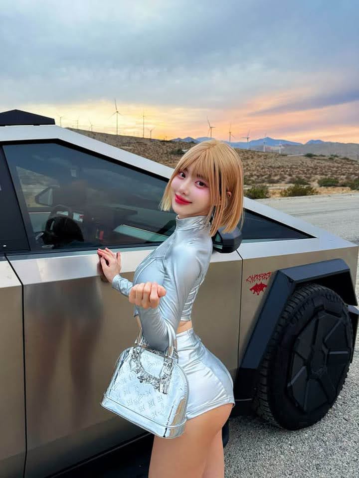 Fan bức xúc khi DJ Soda bị “đụng chạm quá đà” bởi khán giả ở sự kiện âm nhạc- Ảnh 1.