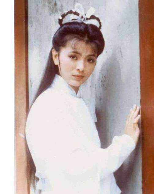 Soi dàn mỹ nhân thủ vai Tiểu Long Nữ: Từ tượng đài kinh điển đến những bản chuyển thể gây tranh cãi- Ảnh 6.