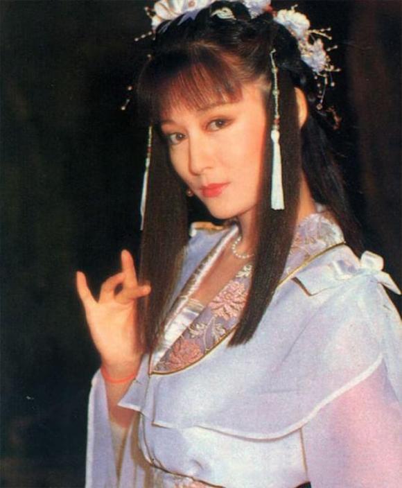 Nàng "Tiểu Long Nữ" độc thân gần nửa thế kỷ, trẻ trung nhờ tập gym và... chơi chứng khoán- Ảnh 5.