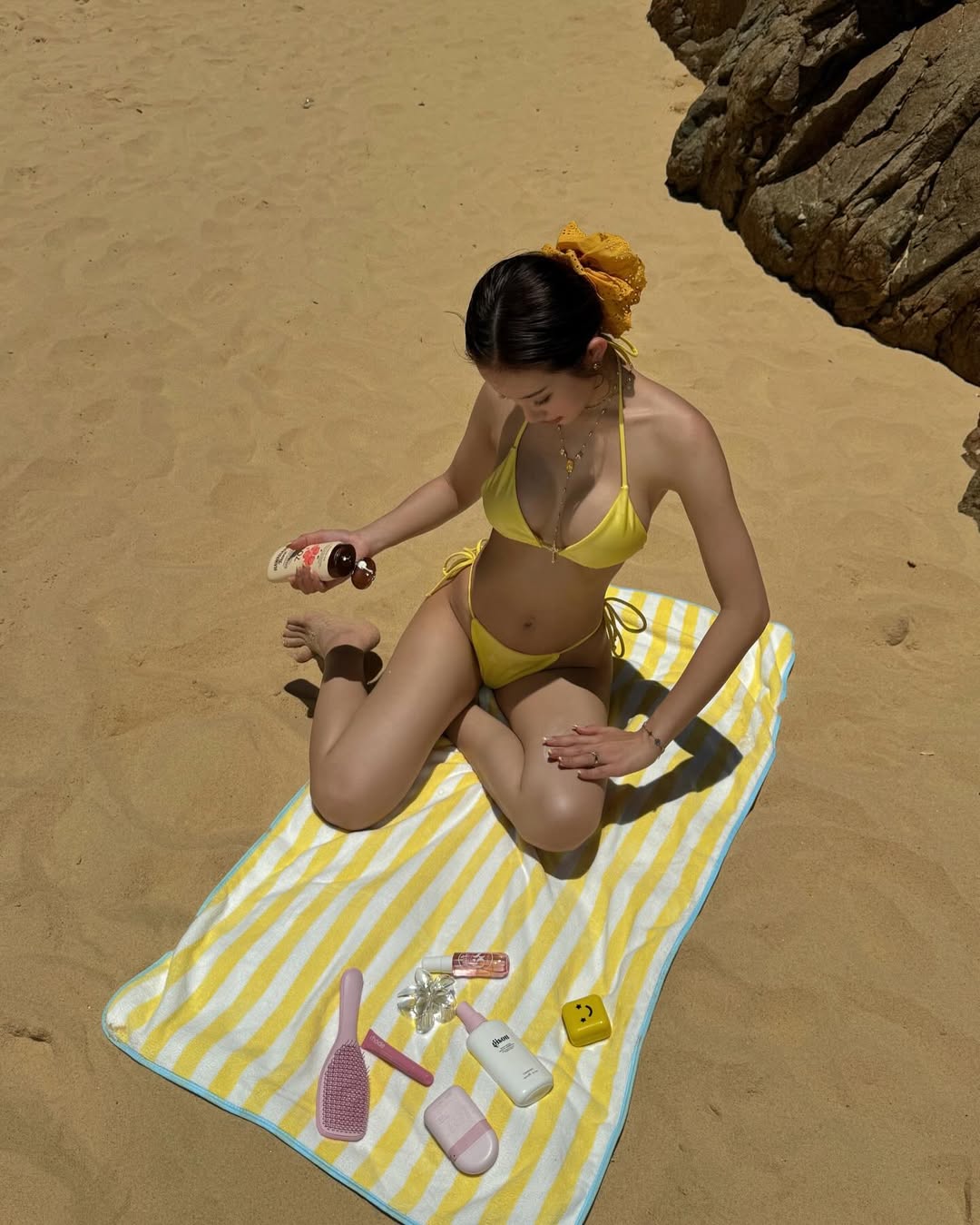 Huyền 2k4 diện bikini "đốt cháy" mùa hè: Toàn mẫu nóng hừng hực, giá rẻ lại dễ mua- Ảnh 6.