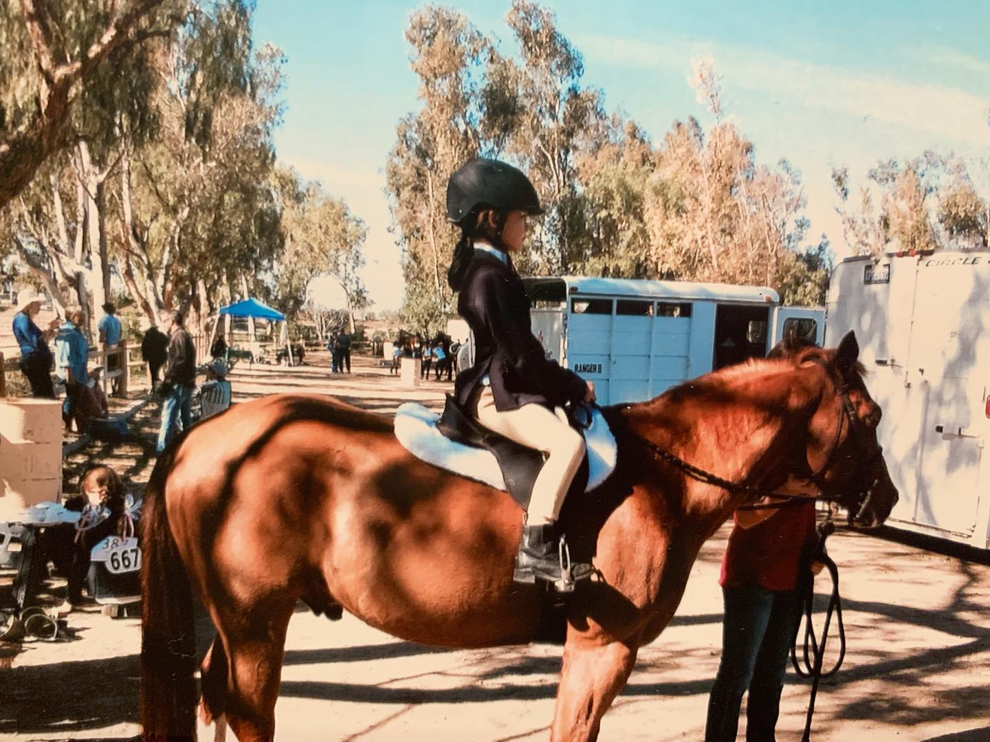 Nhan sắc sau 16 năm của "bé gái đẹp nhất thế giới" gây bão toàn cầu- Ảnh 8.