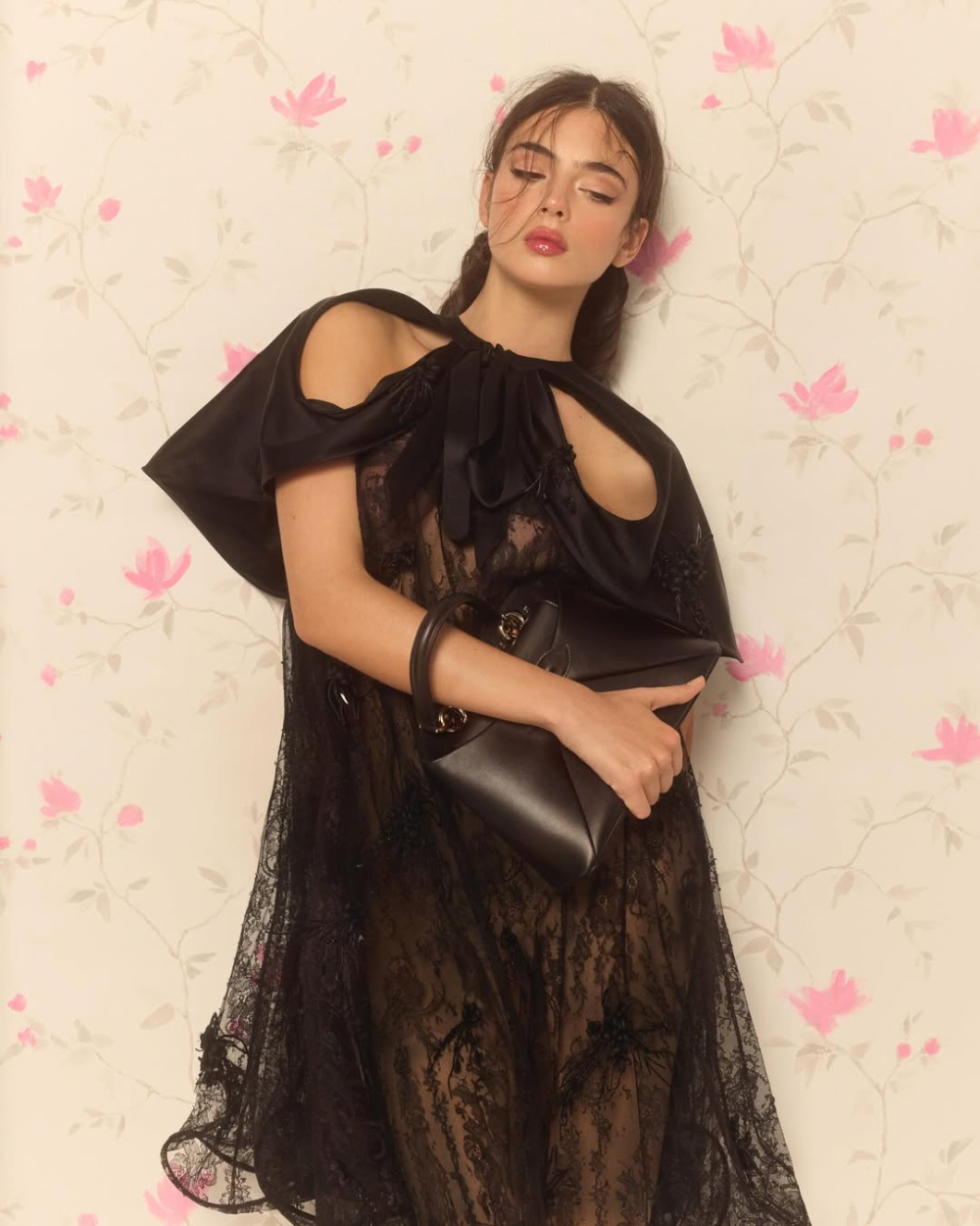 Bản sao hoàn hảo của "người đàn bà đẹp" bùng nổ visual khiến fan đứng ngồi không yên vì quá đỗi gợi cảm- Ảnh 6.