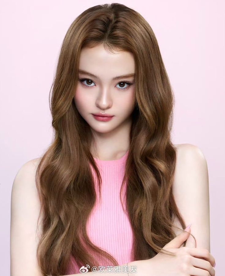 Nhan sắc sau 16 năm của "bé gái đẹp nhất thế giới" gây bão toàn cầu- Ảnh 15.