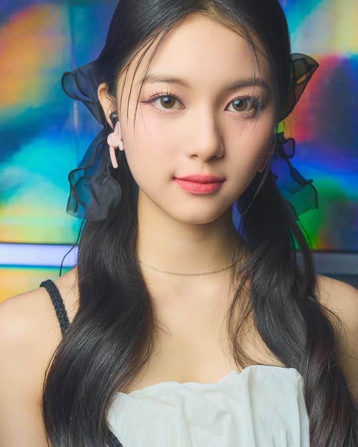 Video nữ Idol gặp sự cố trang phục những ngày vừa qua là AI hay thật?- Ảnh 5.