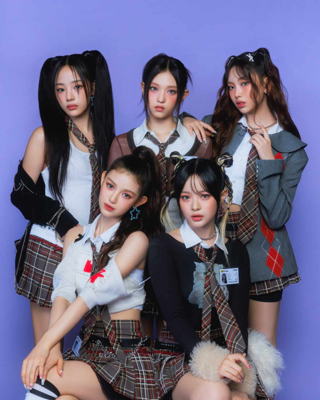 "Công chúa lai" 5 lần lọt đề cử mỹ nhân đẹp nhất thế giới: Sự nghiệp chấm dứt vì mang danh "kẻ phản bội", gánh nợ 800 tỷ- Ảnh 6.