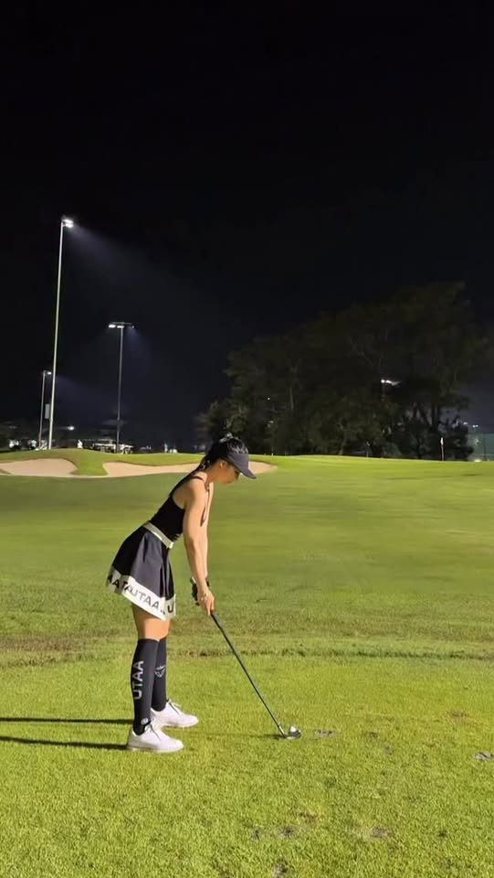 Hàng triệu người mải mê theo dõi một hot girl đánh golf, phải chăng bộ môn thể thao sắp "viral" trở lại?- Ảnh 5.