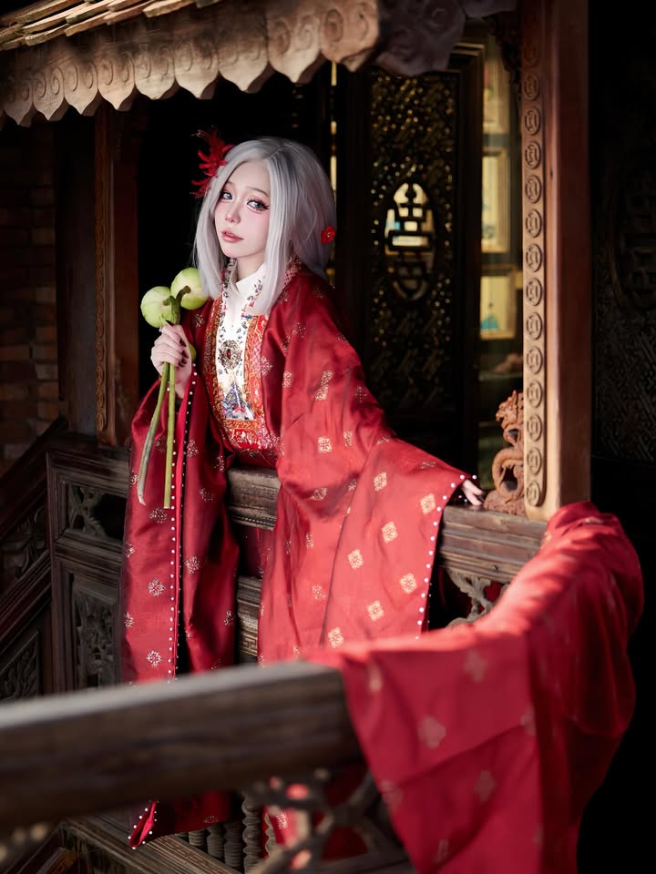 Chán cosplay, nữ coser "đổi gió" đón hè bằng một bộ ảnh mới- Ảnh 1.