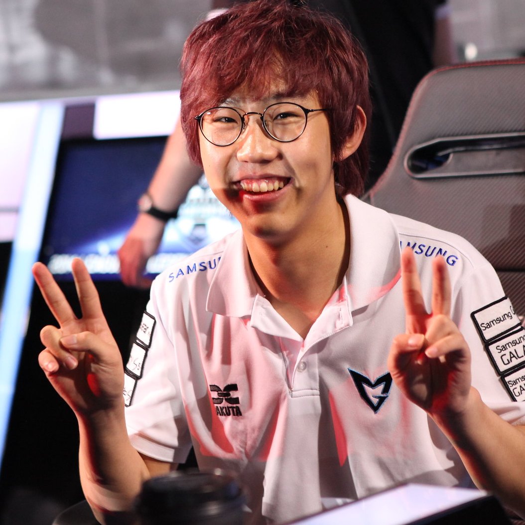 Siêu sao của LCK tiếp nối một kỷ lục đã tồn tại hơn chục năm trong làng LMHT- Ảnh 2.