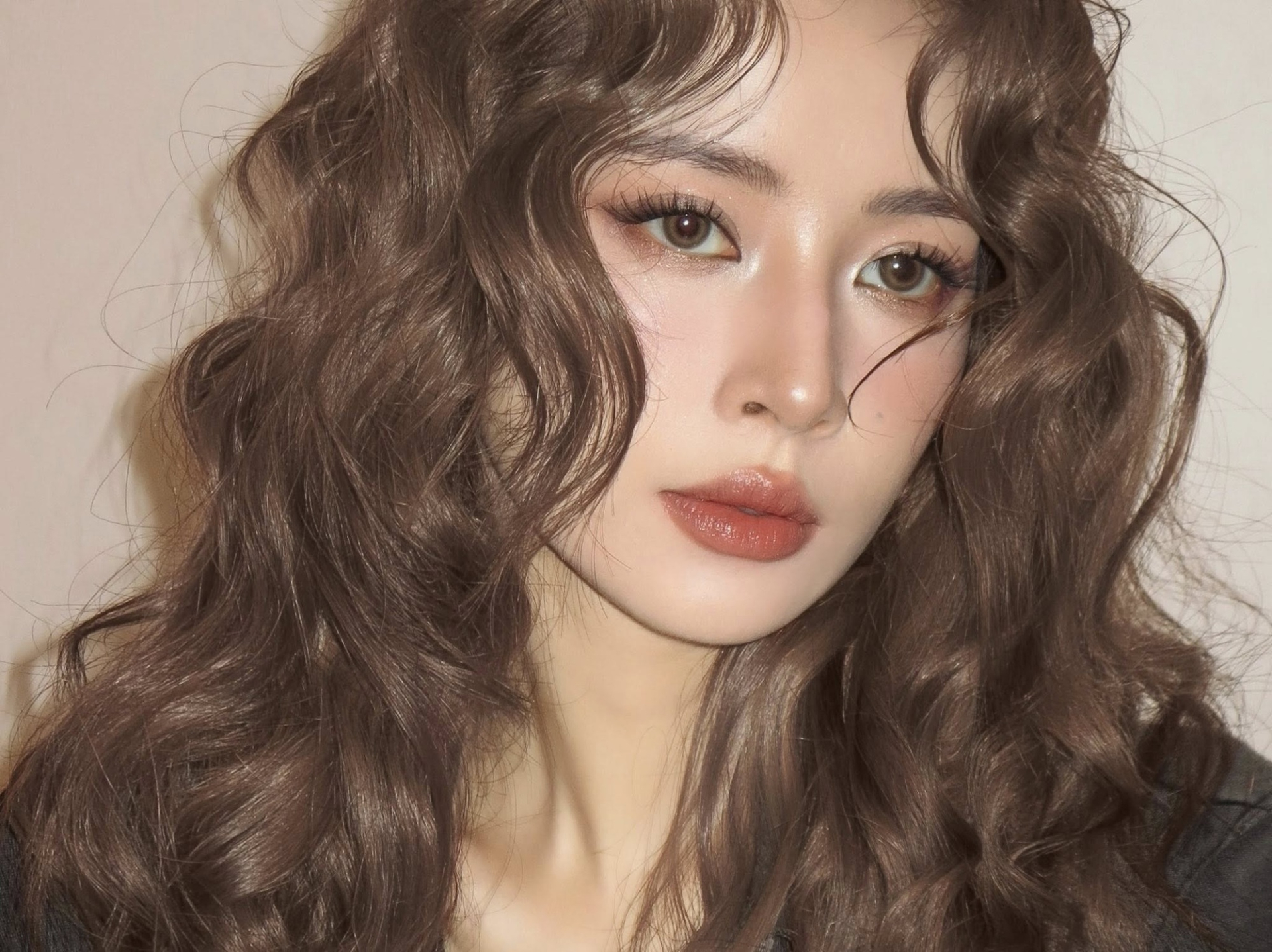 Mỹ nhân đẹp nhất Việt Nam: Nhan sắc ngày càng siêu thực, một lần “chiến” quốc tế thay đổi cả bộ mặt Vbiz- Ảnh 11. Mỹ nhân đẹp nhất Việt Nam: Nhan sắc ngày càng siêu thực, một lần “chiến” quốc tế thay đổi cả bộ mặt Vbiz- Ảnh 11.