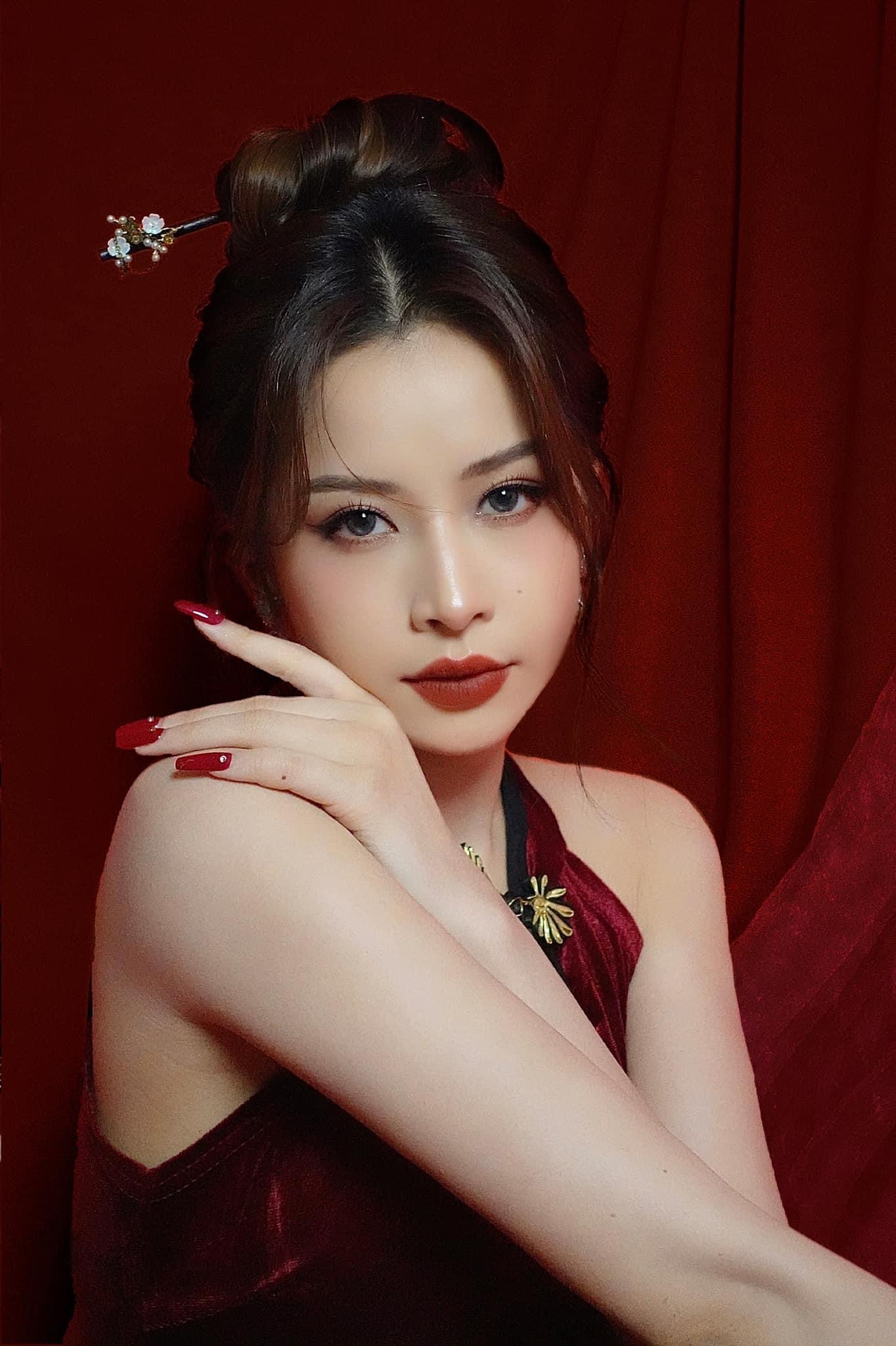 Mỹ nhân đẹp nhất Việt Nam: Nhan sắc ngày càng siêu thực, một lần “chiến” quốc tế thay đổi cả bộ mặt Vbiz- Ảnh 13. Mỹ nhân đẹp nhất Việt Nam: Nhan sắc ngày càng siêu thực, một lần “chiến” quốc tế thay đổi cả bộ mặt Vbiz- Ảnh 13.