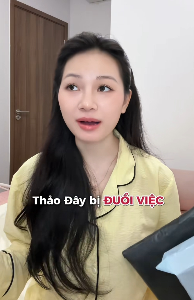 Diện đầm sexy, nữ trợ lý hot nhất cõi mạng lên video hé lộ bí quyết để được "chủ tịch" cưng chiều- Ảnh 4.