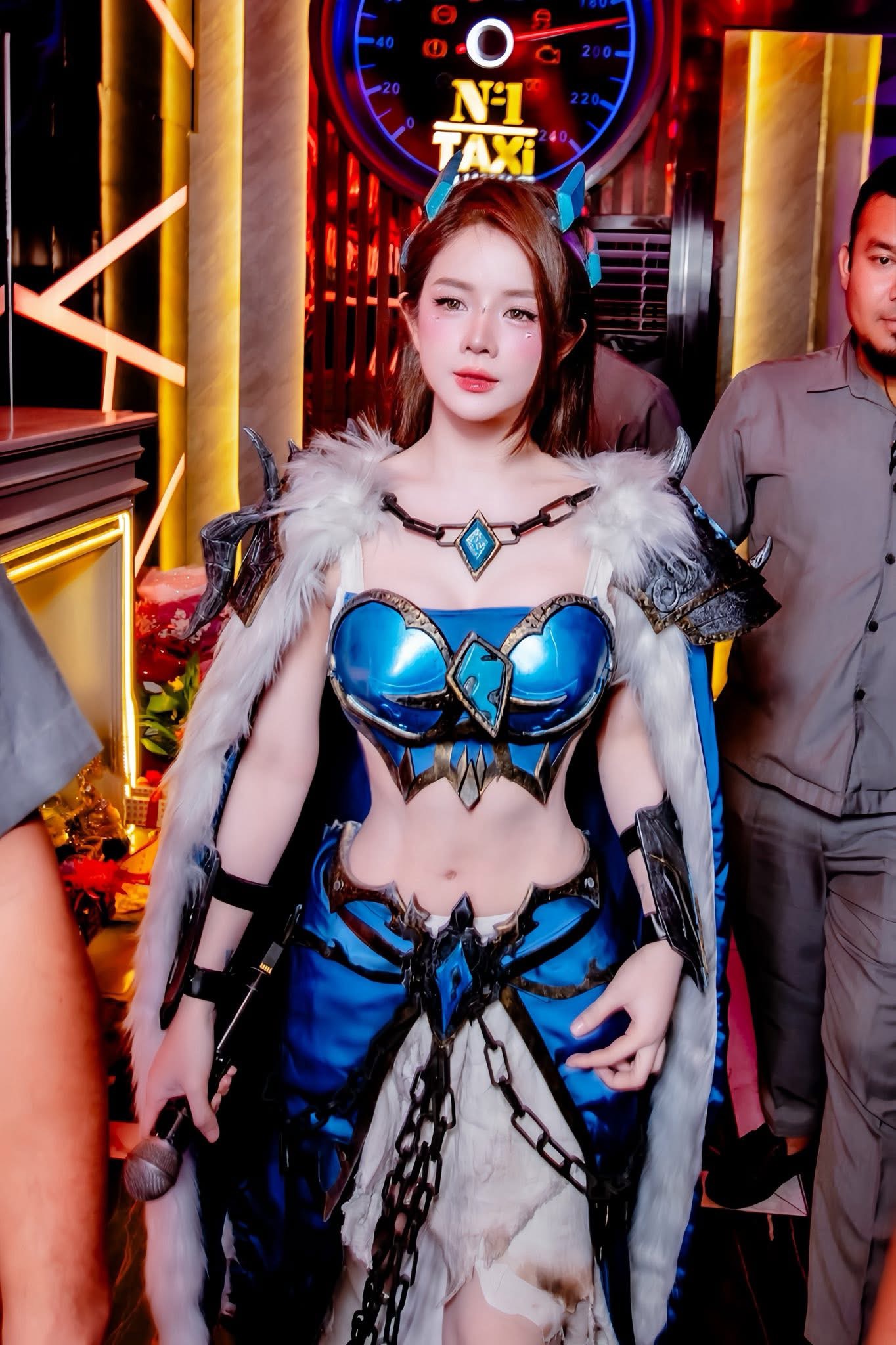 DJ Mie lại tung "skin", vừa xuất hiện đã khiến fan gục ngã- Ảnh 2.