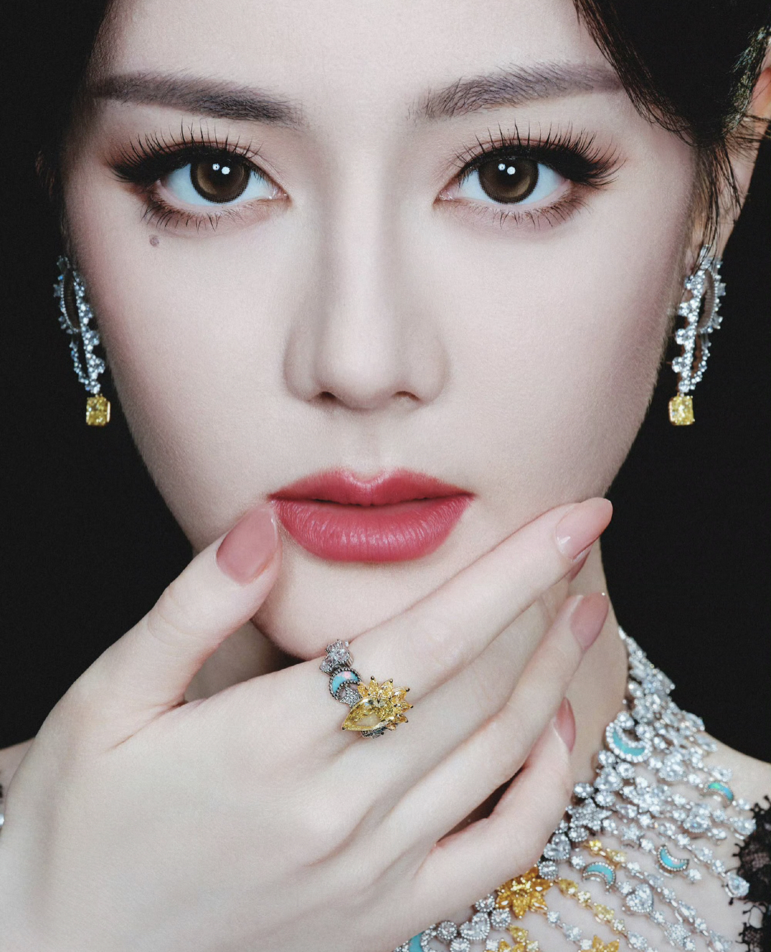 4 mỹ nhân hợp đóng tiểu thư hào môn nhất Trung Quốc: Cao quý sang chảnh từ phim đến đời, không cần phải diễn- Ảnh 2.