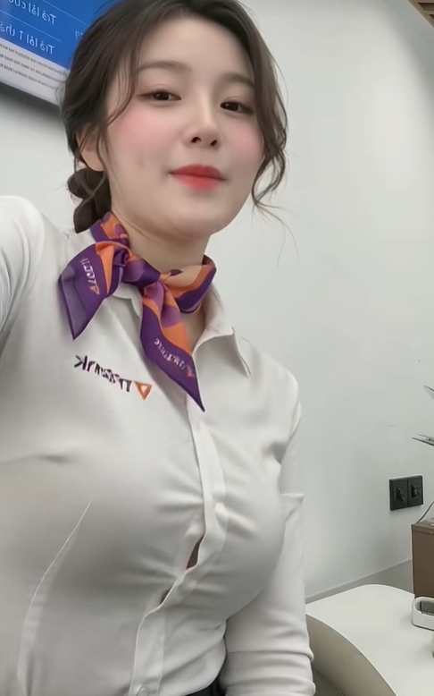 Dùng AI giả mạo thành nhân viên ngân hàng, kênh TikTok khiến người dùng MXH lo ngại- Ảnh 5.