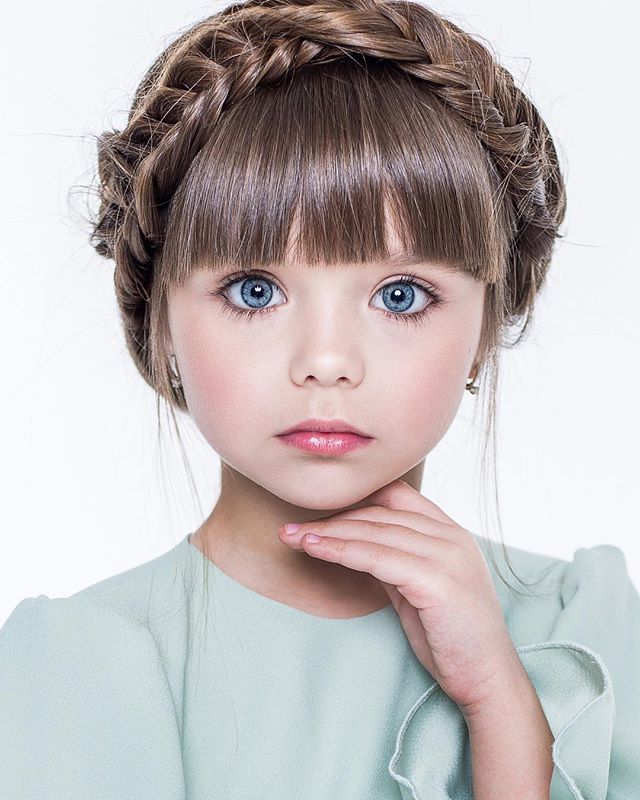 15 năm đã thay đổi "búp bê" có đôi mắt xanh đẹp nhất thế giới đến cỡ nào?- Ảnh 3.