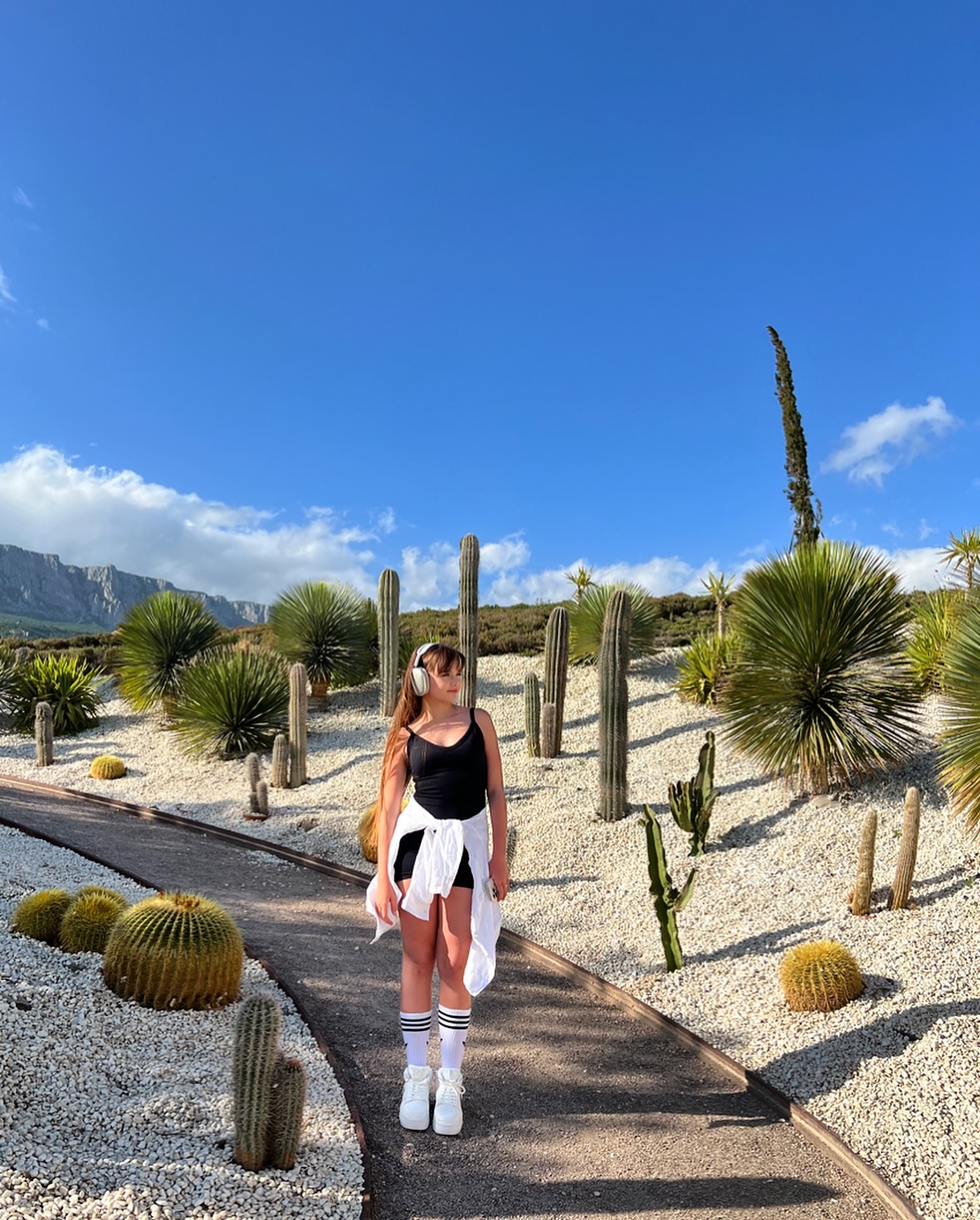 15 năm đã thay đổi "búp bê" có đôi mắt xanh đẹp nhất thế giới đến cỡ nào?- Ảnh 8.