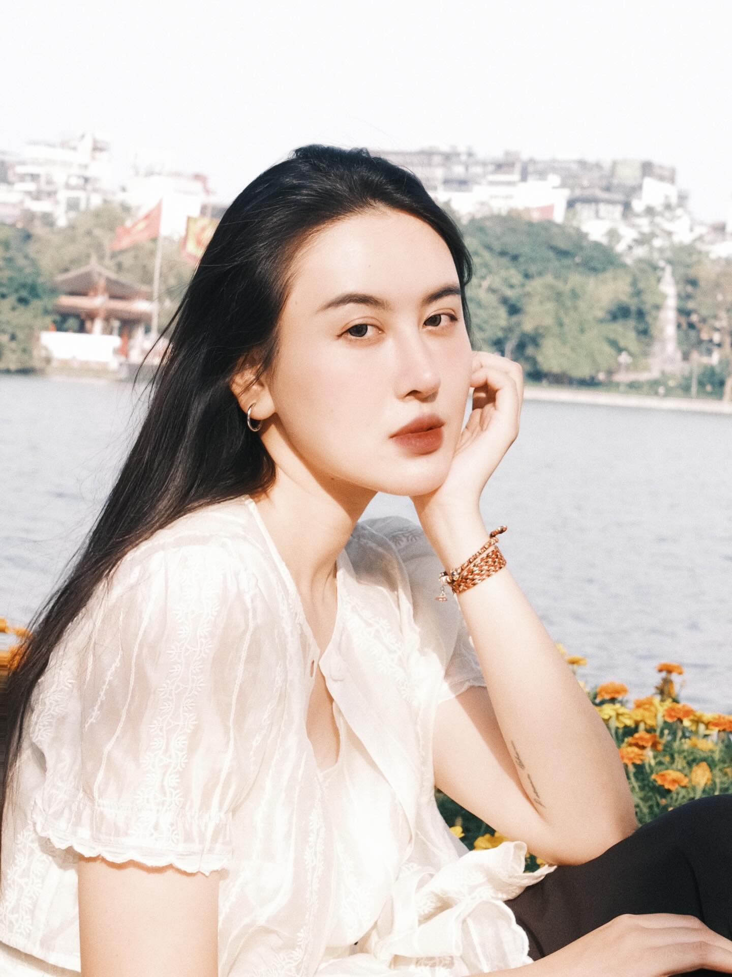 13 - 14 năm trước, nhan sắc dàn hot girl học đường Hà Nội này đã quá peak, giờ xem lại vẫn mê- Ảnh 18. 13 - 14 năm trước, nhan sắc dàn hot girl học đường Hà Nội này đã quá peak, giờ xem lại vẫn mê- Ảnh 18.