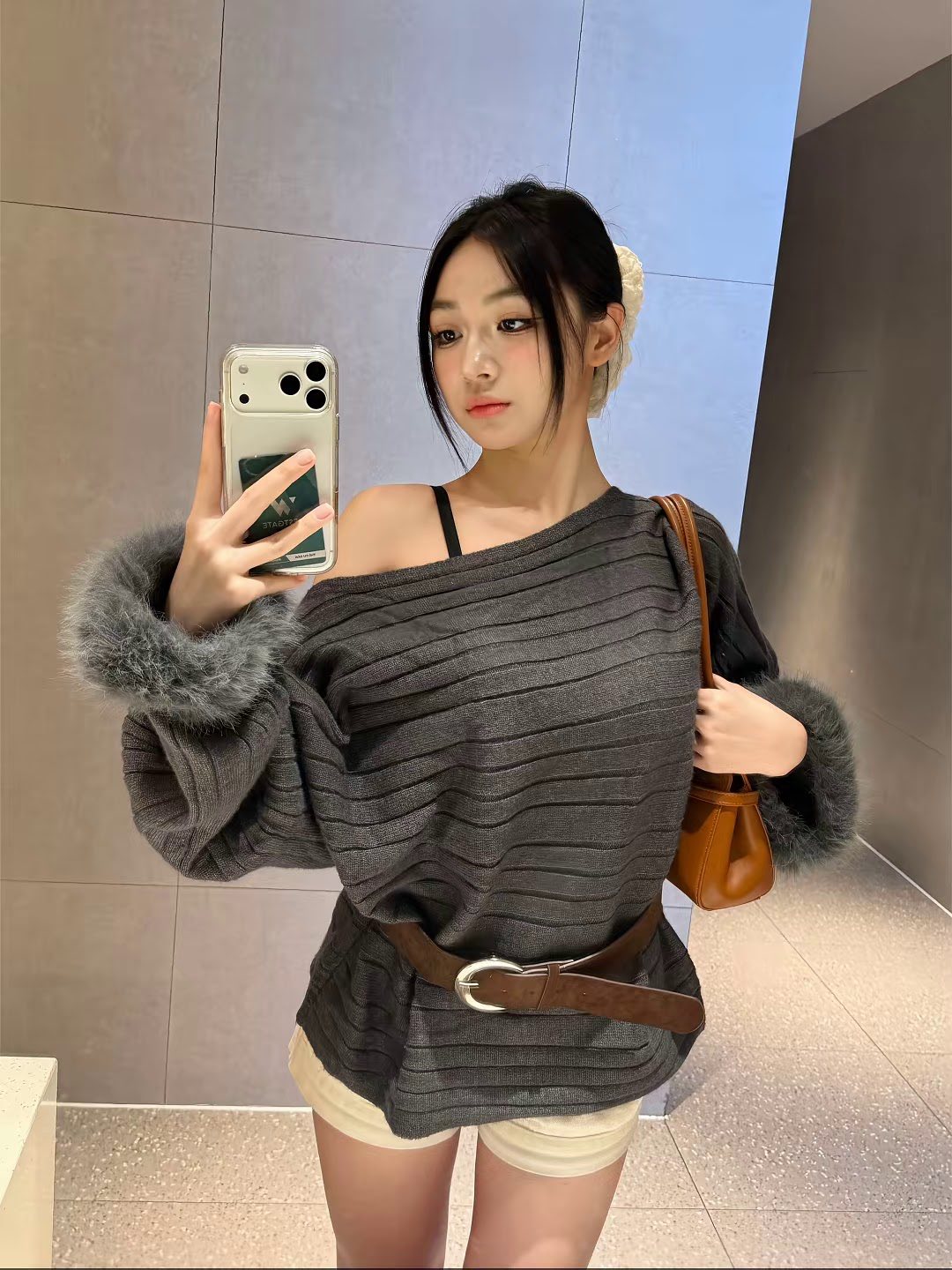 Trần Hà Linh chuẩn bị trùng tu nhan sắc? "Độ" vòng 1 siêu khủng khiến CĐM choáng váng- Ảnh 1.