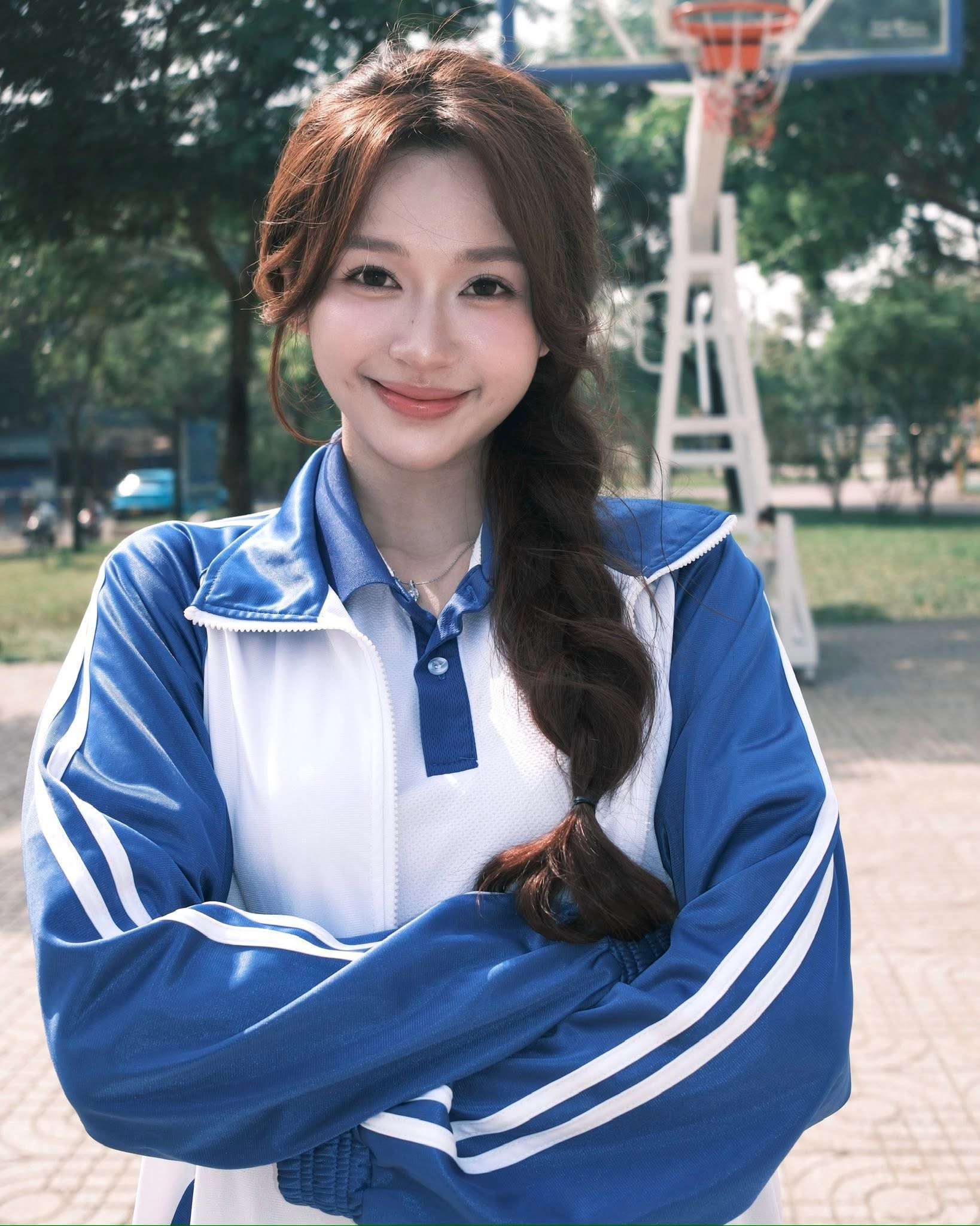 Sau màn diện đồ Siêu nhân hồng tại Concert, hot girl lại khiến cộng đồng mạng bất ngờ- Ảnh 3.