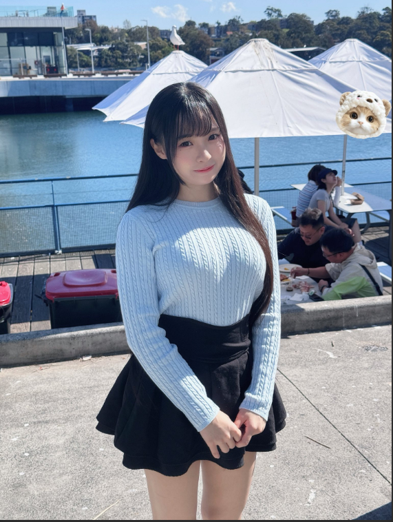 Bị kẻ xấu giả mạo hình ảnh gợi cảm để trục lợi, hot girl xinh đẹp bức xúc lên tiếng- Ảnh 1.