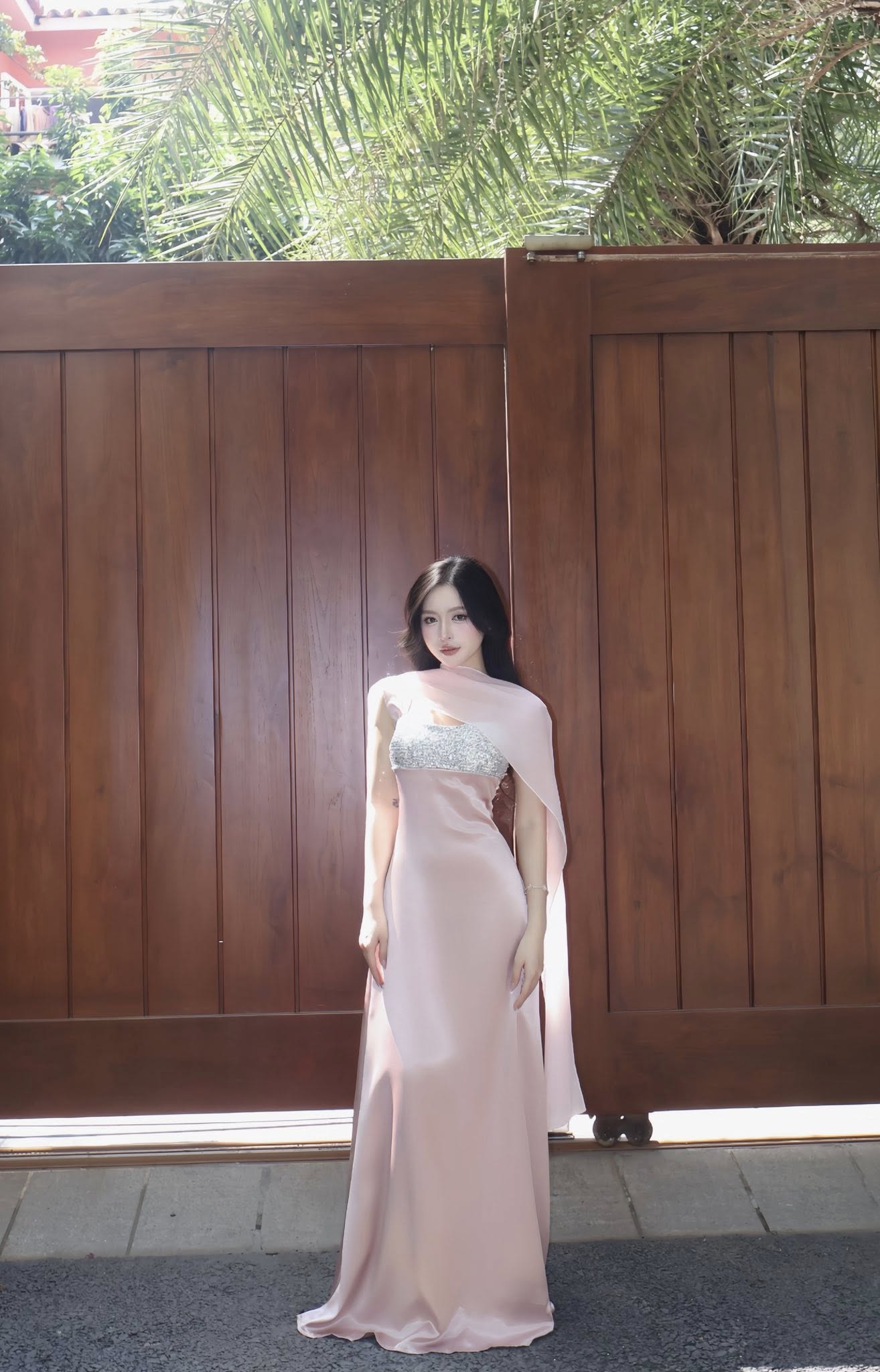 Không thể rời mắt với bộ ảnh "đón nắng hè" của nàng mẫu Sài thành, khiến triệu anh em "rụng rời" mê đắm- Ảnh 3.