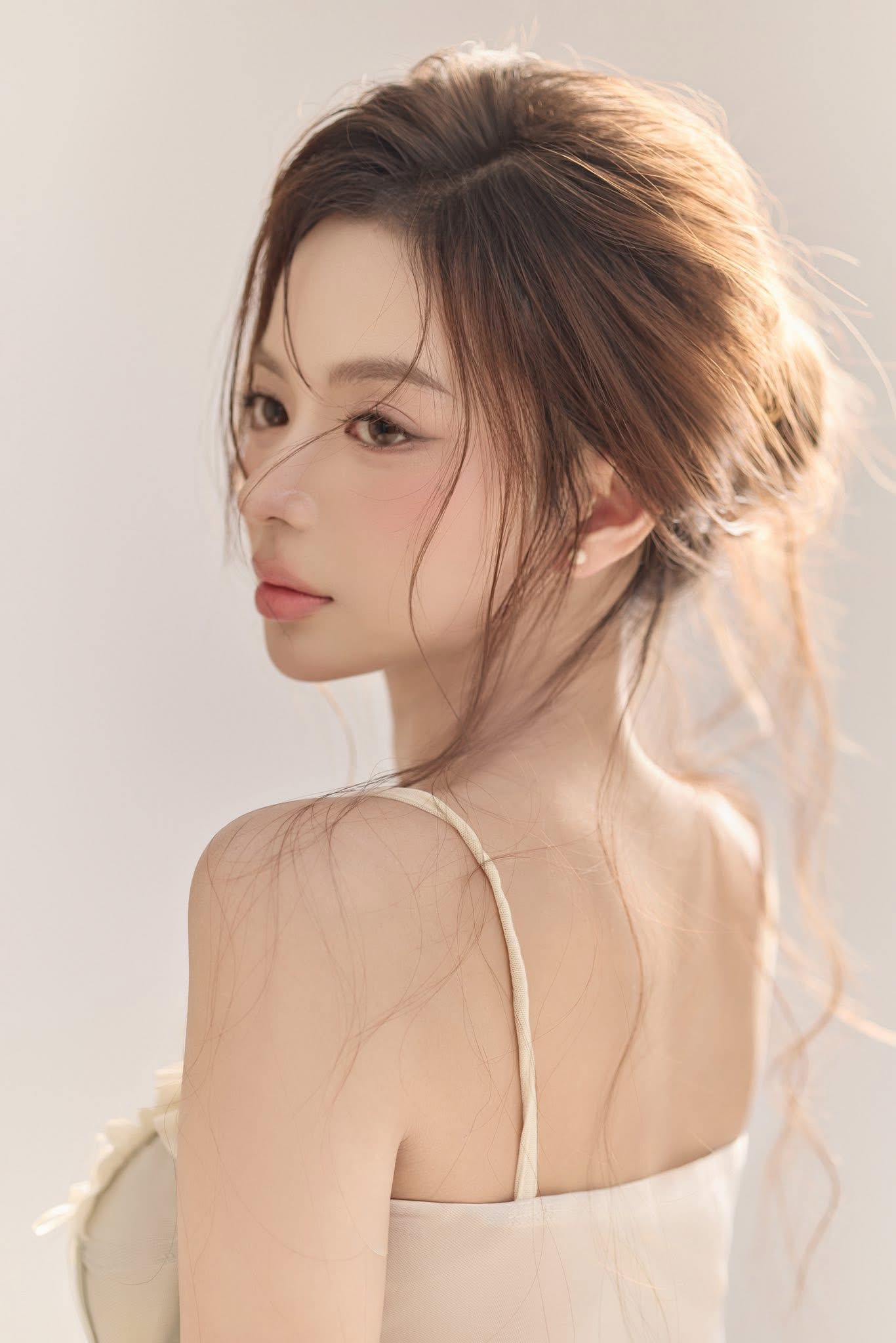 "Nữ thần" Chi Củ Cải trở lại làng streamer, fan phấn khích vì thần tượng ngày càng "chăm" live- Ảnh 10.