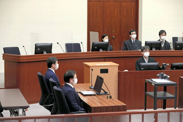 Nữ thần tượng 17 tuổi phải trả giá đắt vì bị "bắt quả tang" vào khách sạn với fan- Ảnh 2.