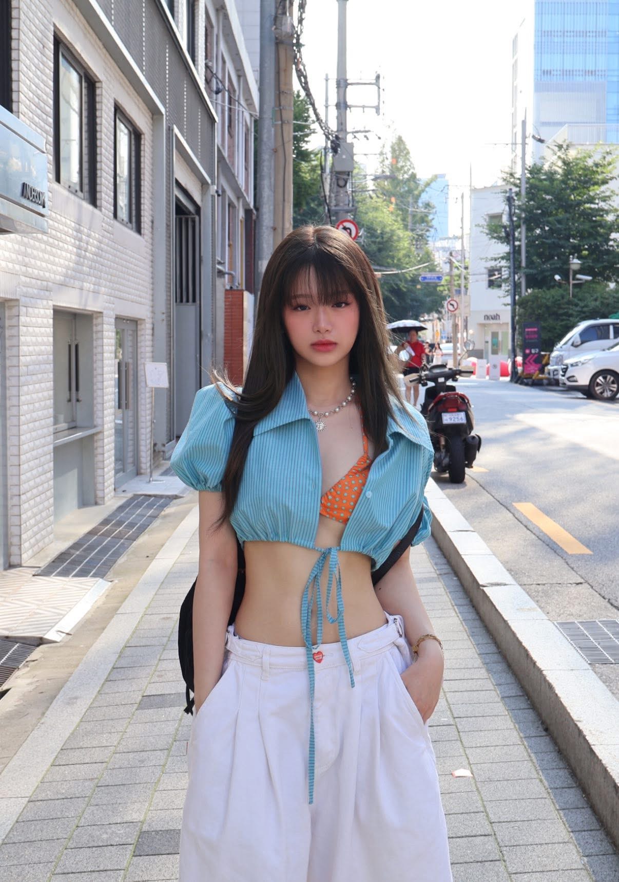 Linh Ka "thu hút" mọi ánh nhìn, diện mạo cực phẩm fan si mê chấm điểm 10+- Ảnh 1.