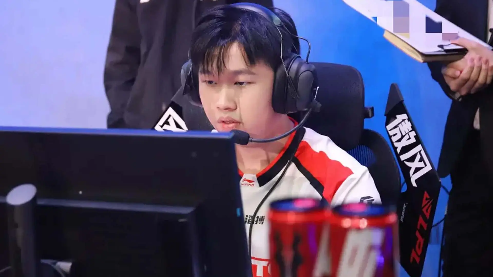 Tuyển thủ LPL chính thức kết thúc sự nghiệp, đội tuyển chủ quản cũng "vạ lây"- Ảnh 3.