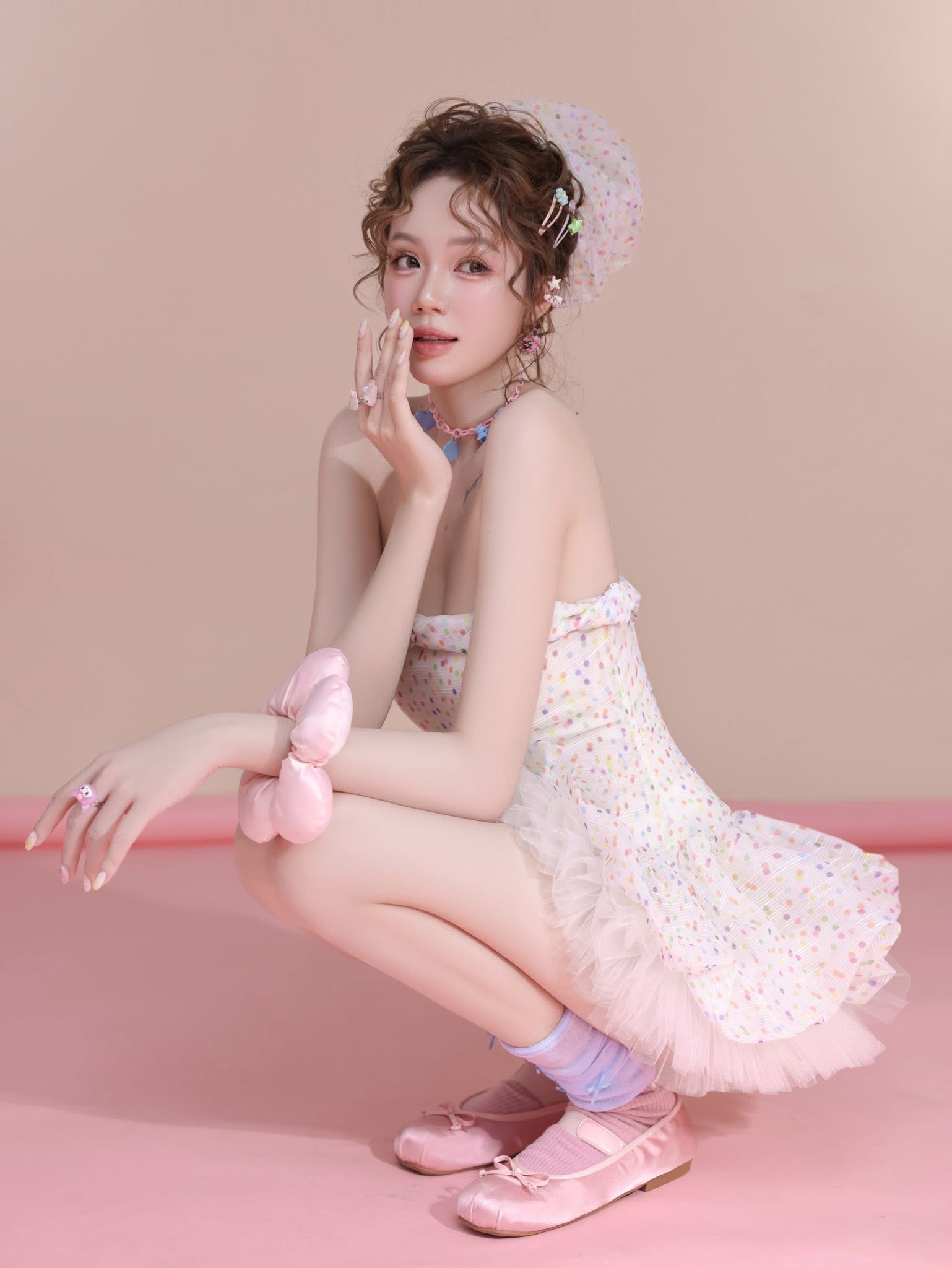 Sống rực rỡ, streamer Mèo Trái Đất "chốt đơn" xe sang 2,4 tỷ, màn bứt tốc ngoạn mục- Ảnh 6.