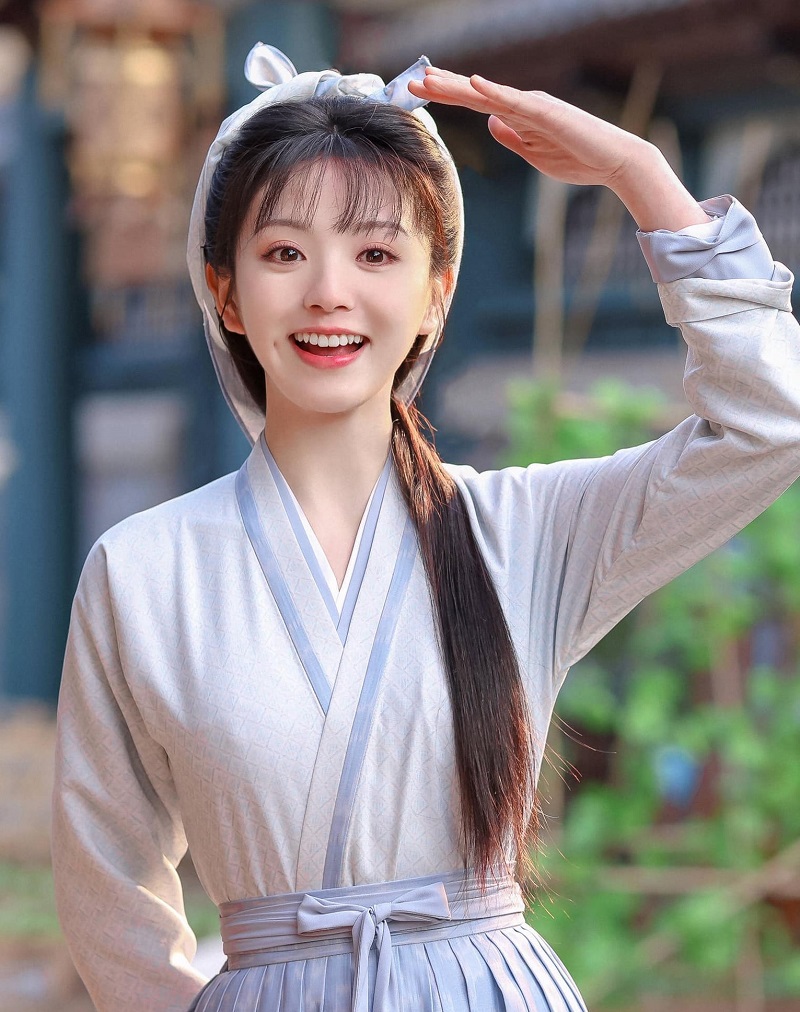 "Mỹ nhân đồ tể" dùng nhan sắc vạn người mê để hồi sinh sự nghiệp sau loạt scandal cạch mặt đồng nghiệp- Ảnh 5.