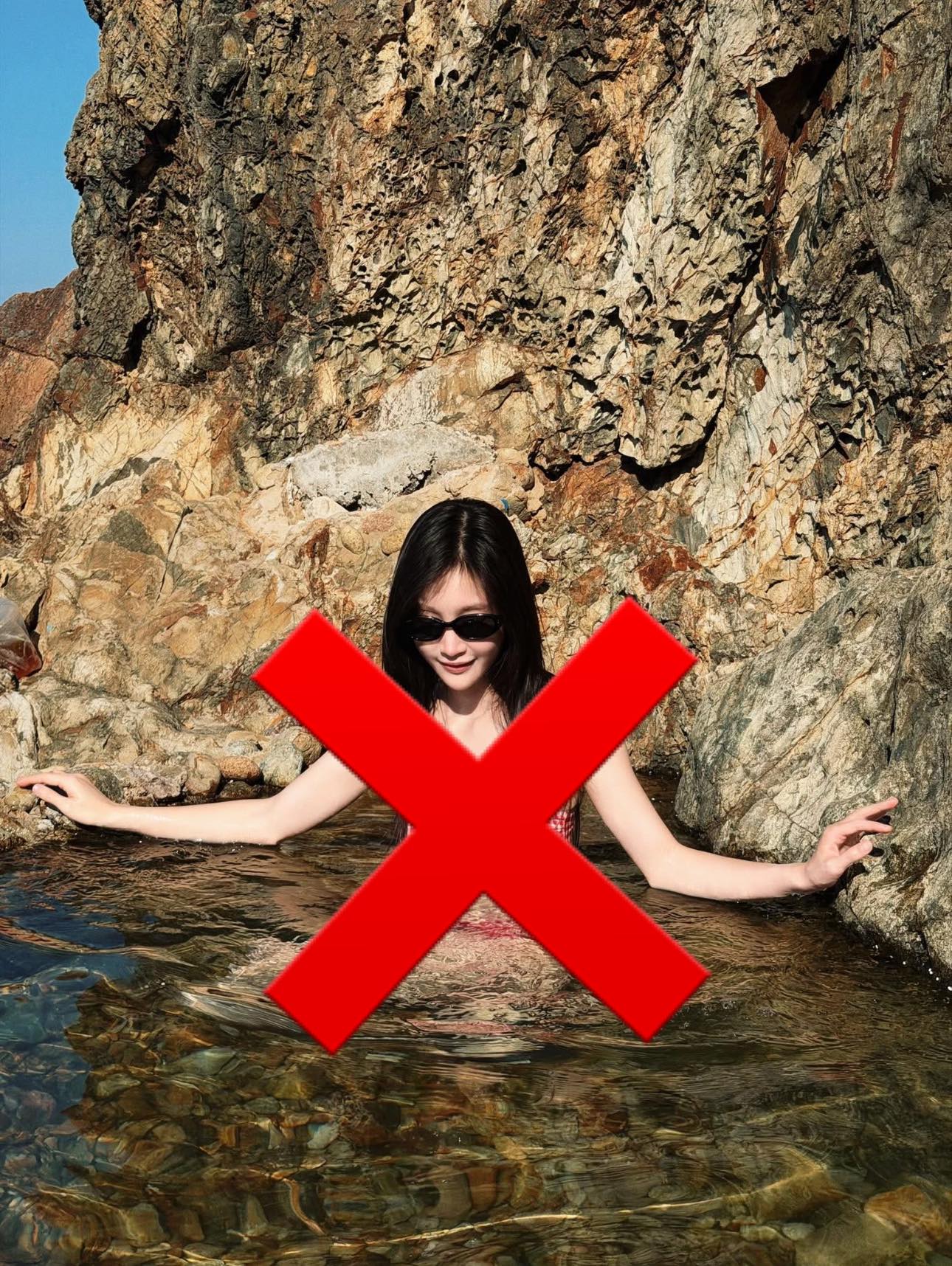 Ăn mặc phản cảm chụp ảnh ở nơi không phù hợp, nữ ca sĩ khiến CĐM bức xúc- Ảnh 3.