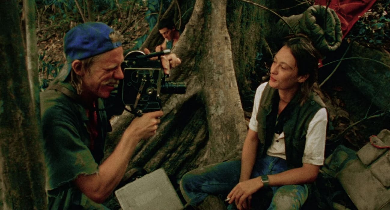 6 tác phẩm điện ảnh cực đoan nhất bị cấm cửa trên toàn cầu vì vượt quá giới hạn chịu đựng của nhân loại- Ảnh 2. 6 tác phẩm điện ảnh cực đoan nhất bị cấm cửa trên toàn cầu vì vượt quá giới hạn chịu đựng của nhân loại- Ảnh 2.