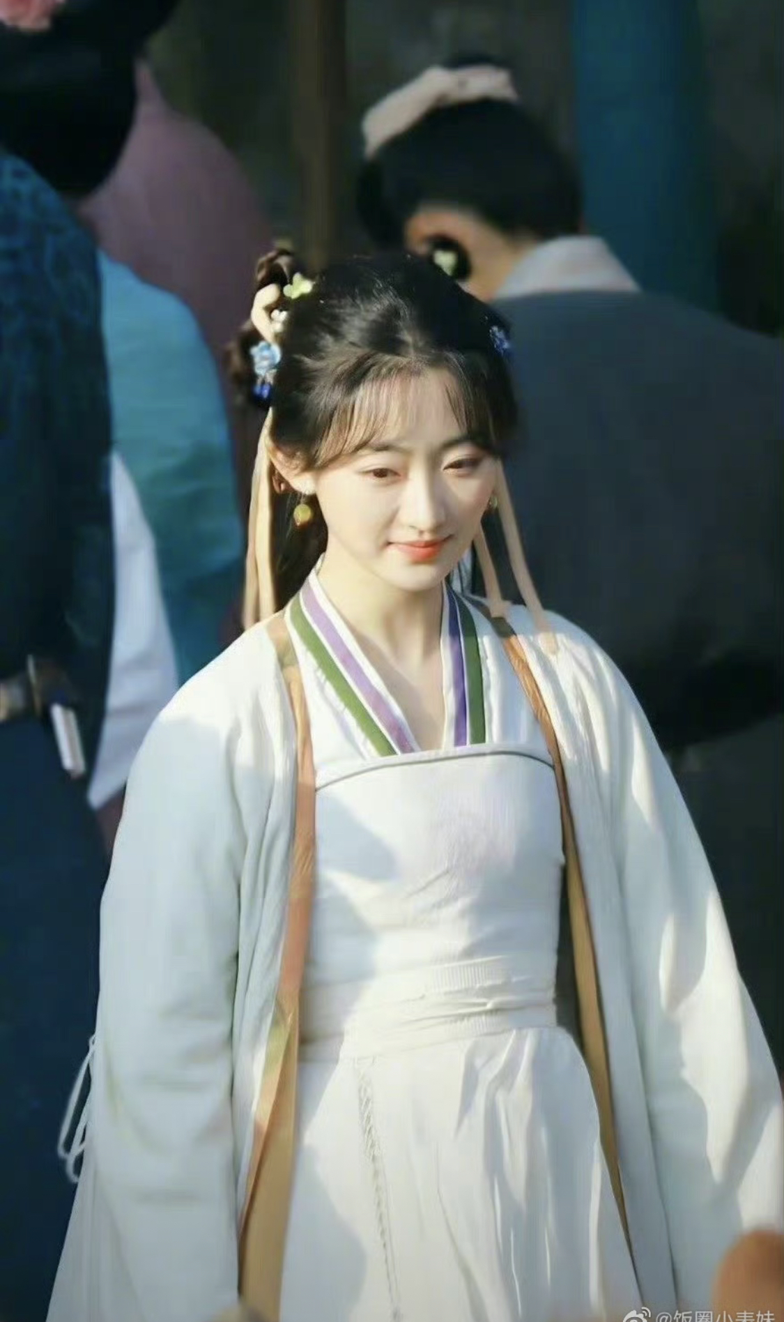 Lộ diện Tiểu Long Nữ bản mới ai nhìn cũng thở dài: Nhan sắc phá nát nguyên tác, còn lâu mới bằng Lưu Diệc Phi- Ảnh 5.